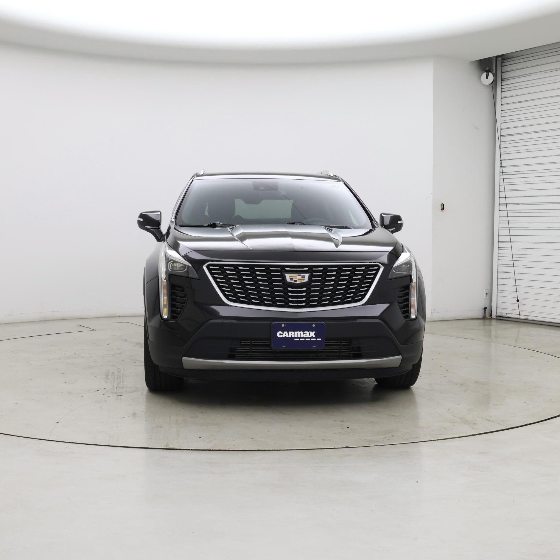 Thumbnail: 2023 Cadillac XT4 - 5
