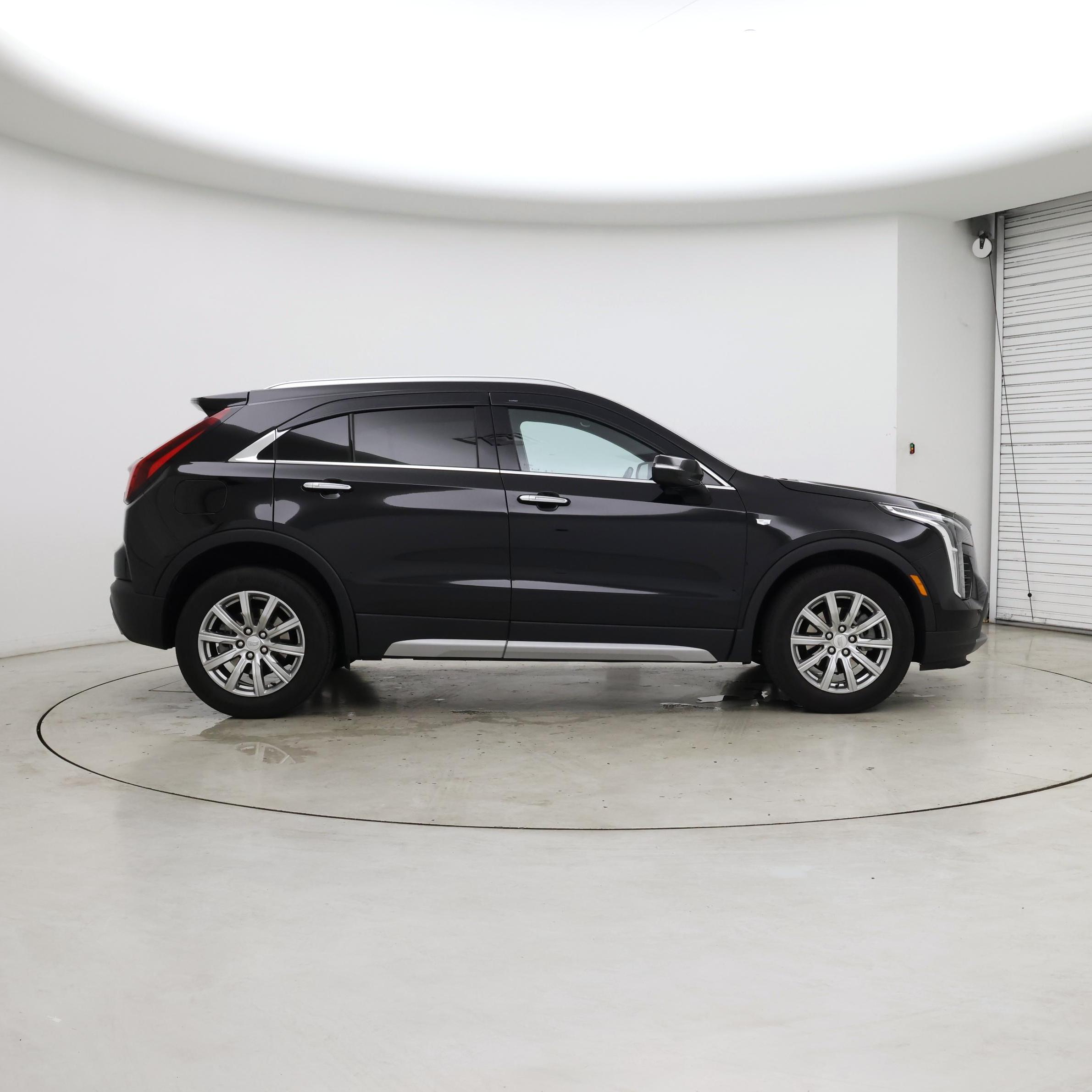 Thumbnail: 2023 Cadillac XT4 - 7