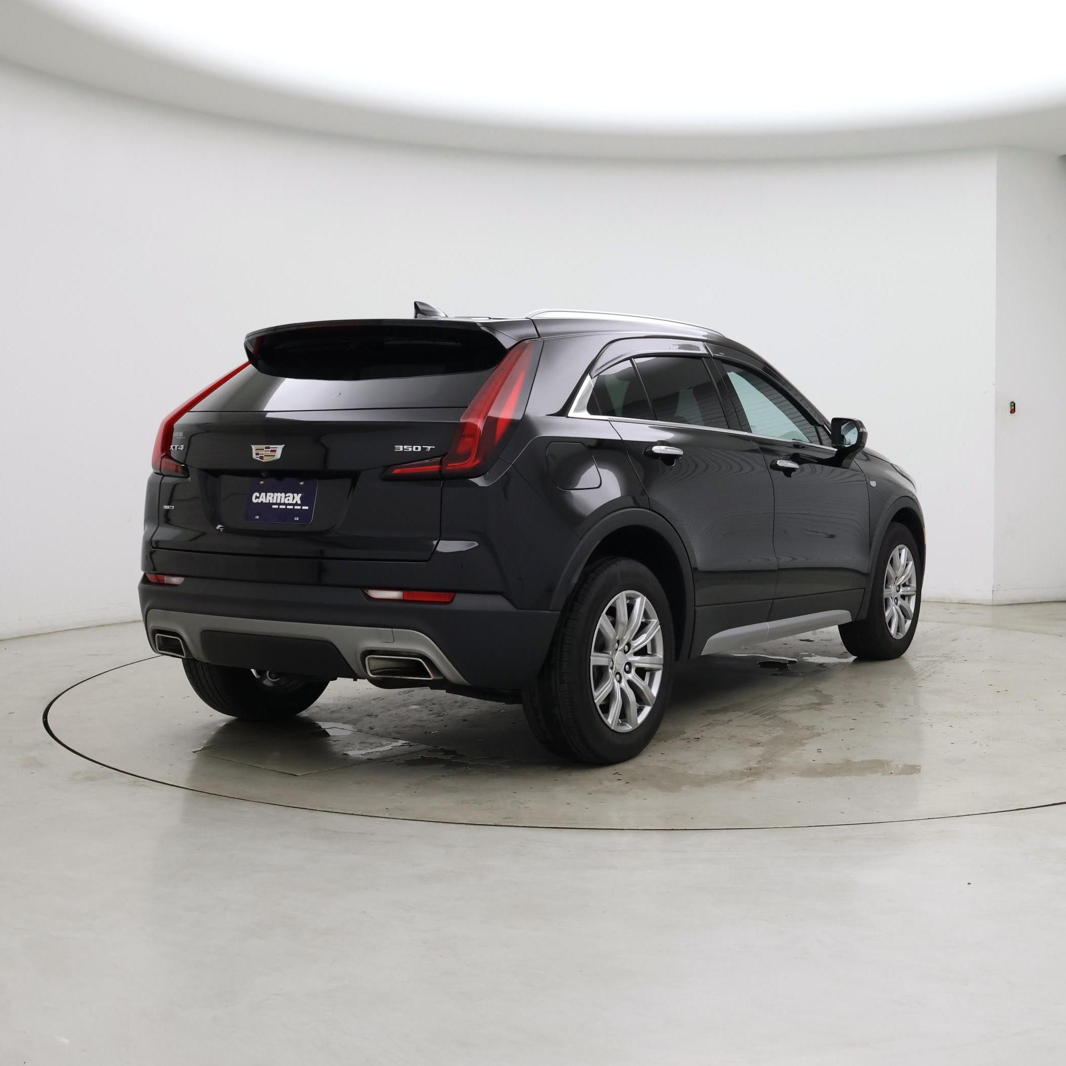Thumbnail: 2023 Cadillac XT4 - 8