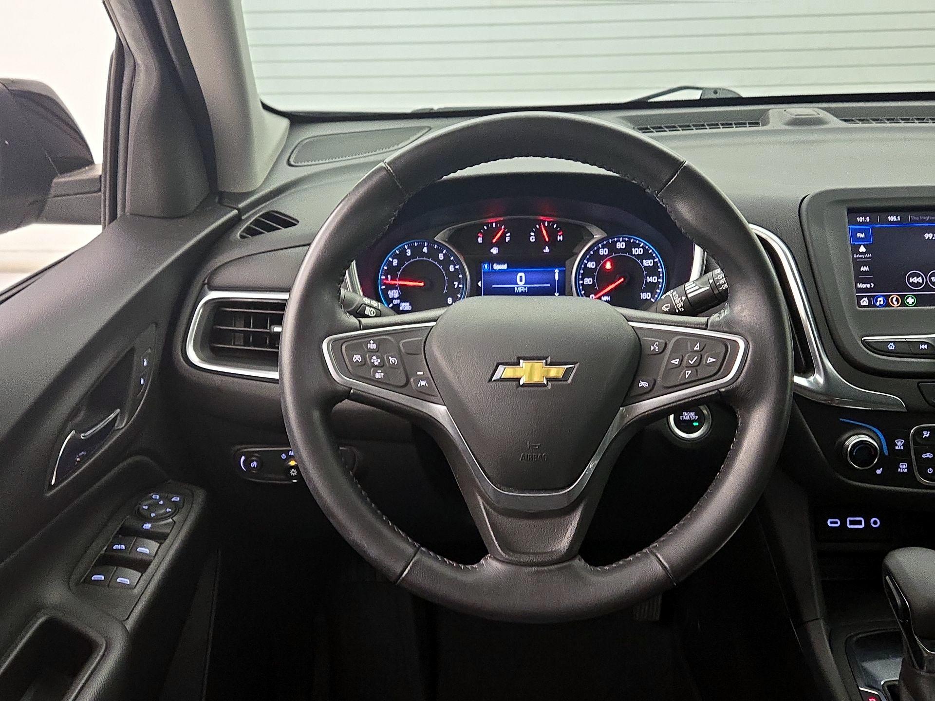 Thumbnail: 2022 Chevrolet Equinox - 10