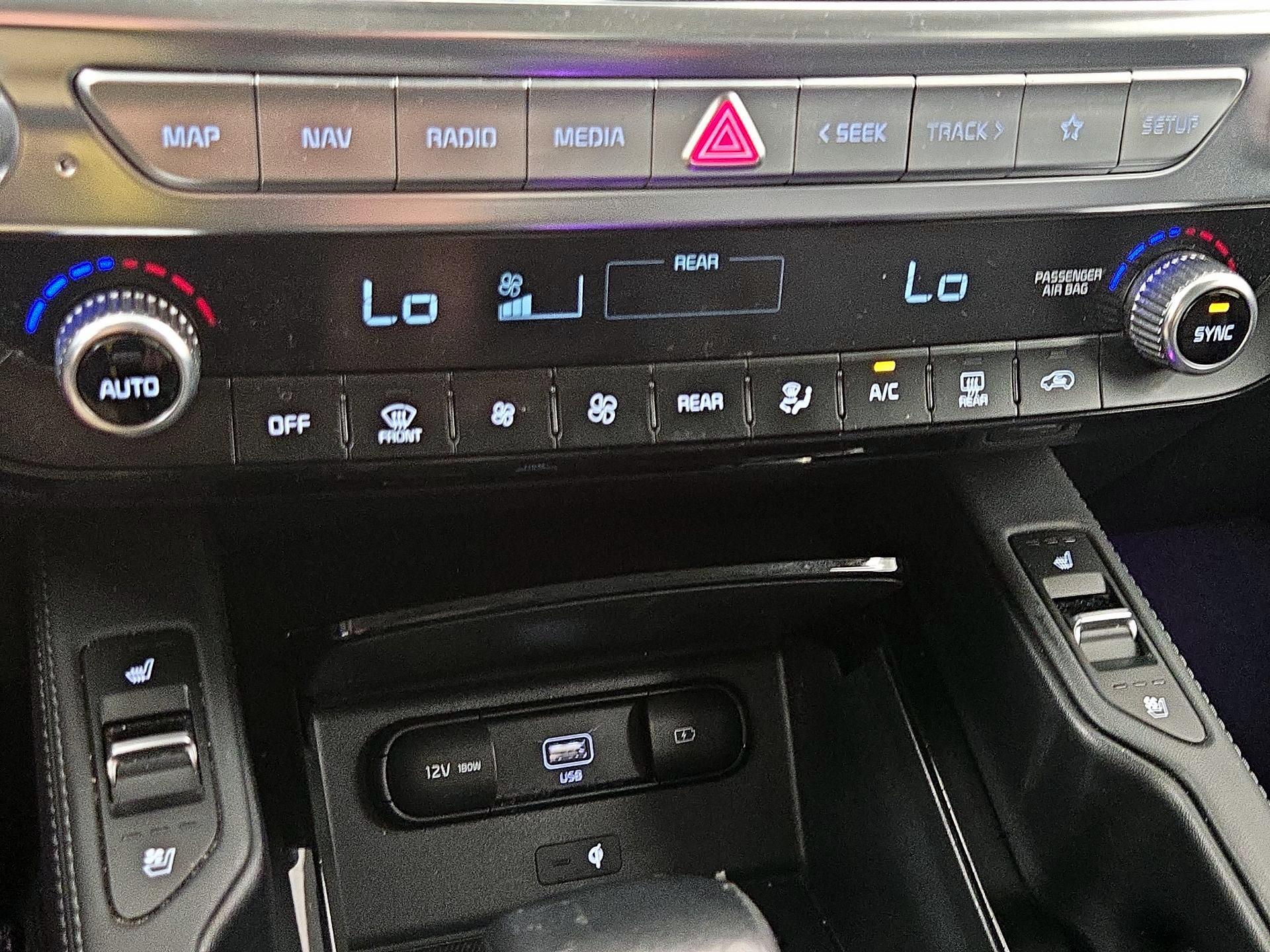 Thumbnail: 2020 Kia Telluride - 15