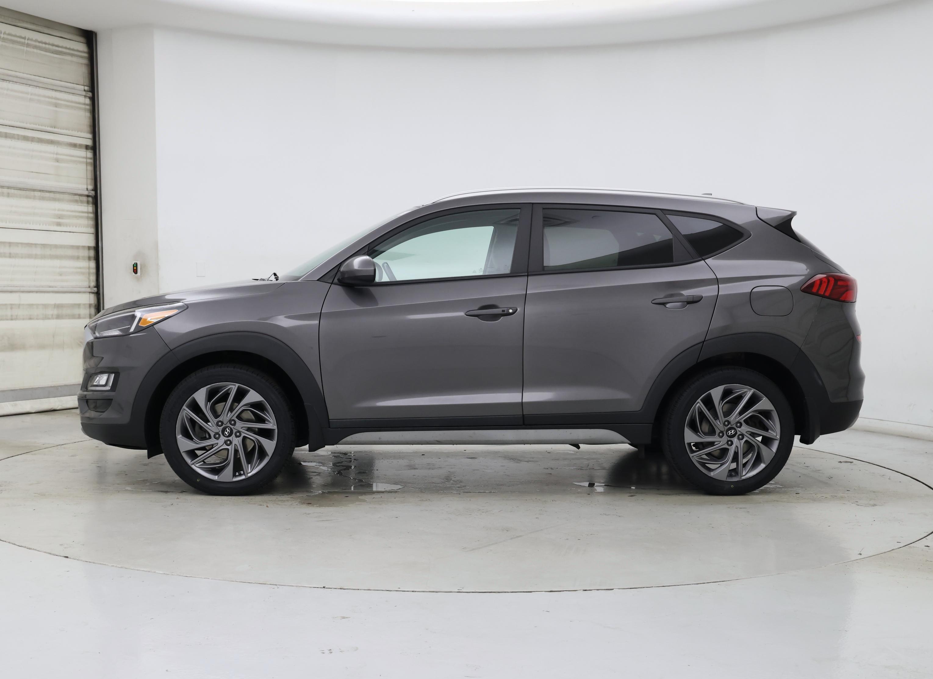 Thumbnail: 2020 Hyundai Tucson - 3