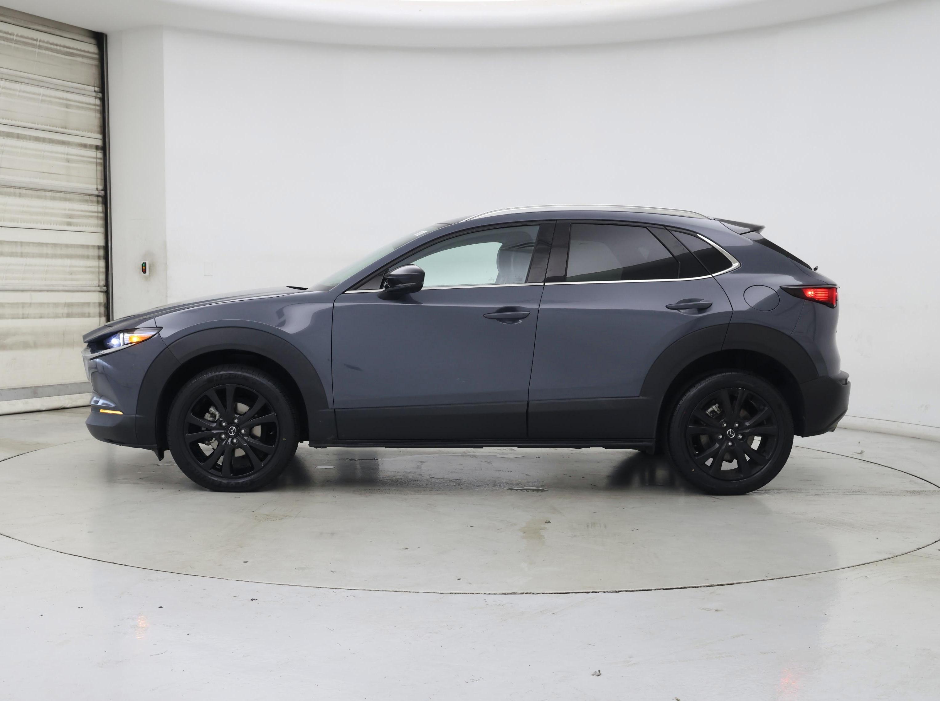 Thumbnail: 2022 Mazda CX-30 - 3