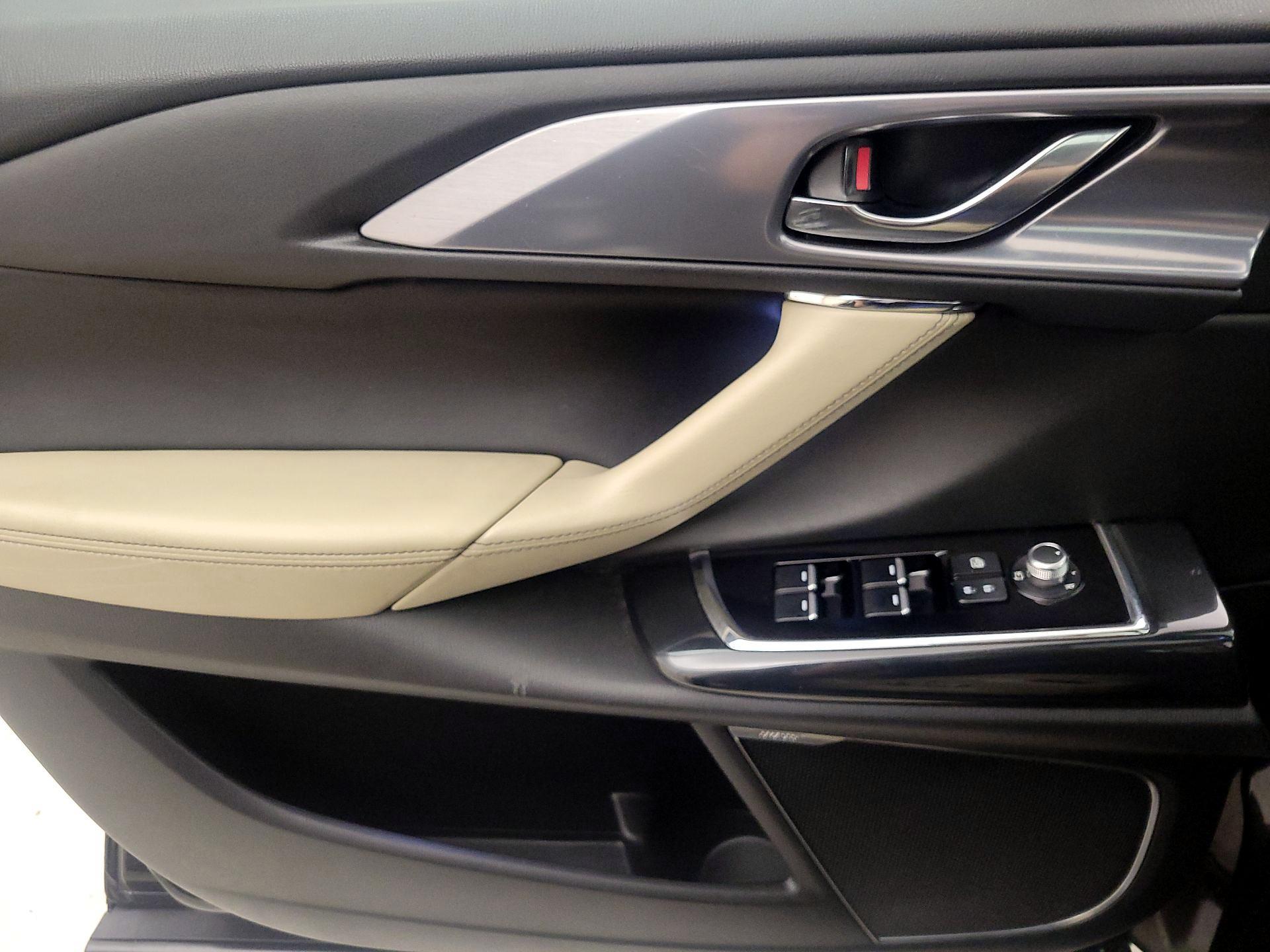 Thumbnail: 2023 Mazda CX-9 - 12