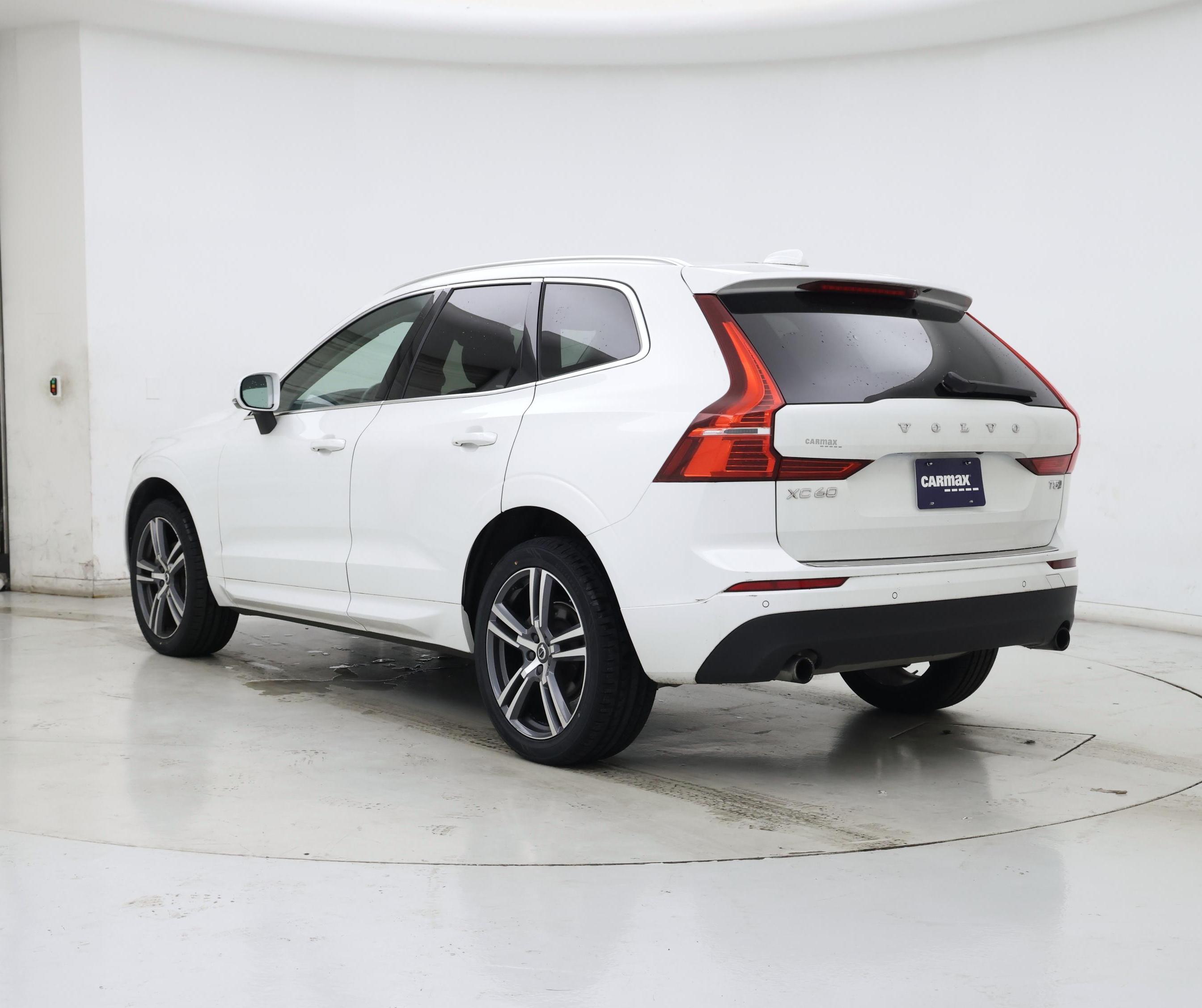 Thumbnail: 2021 Volvo XC60 - 2