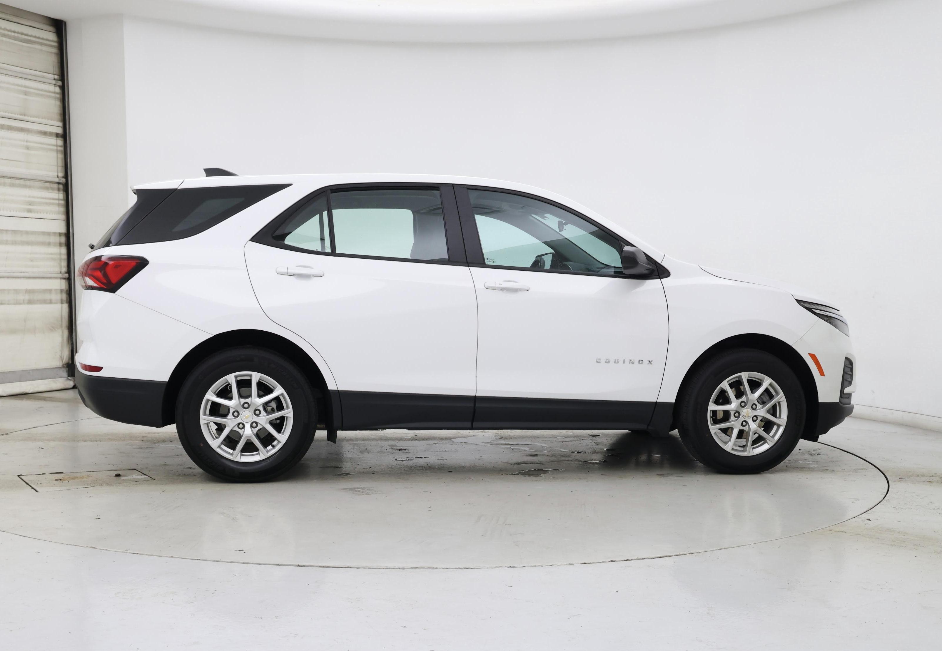 Thumbnail: 2023 Chevrolet Equinox - 7