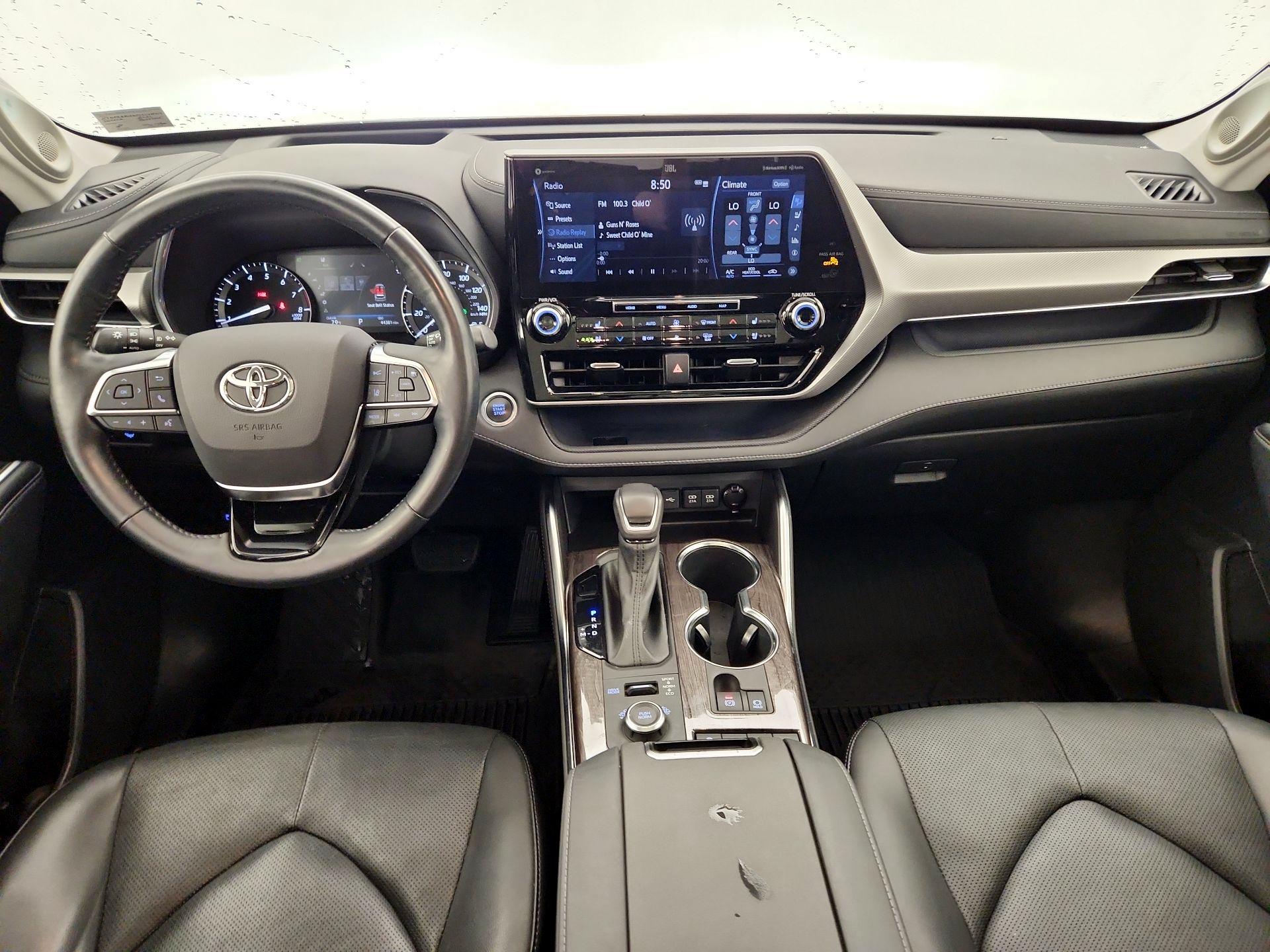 Thumbnail: 2021 Toyota Highlander - 9