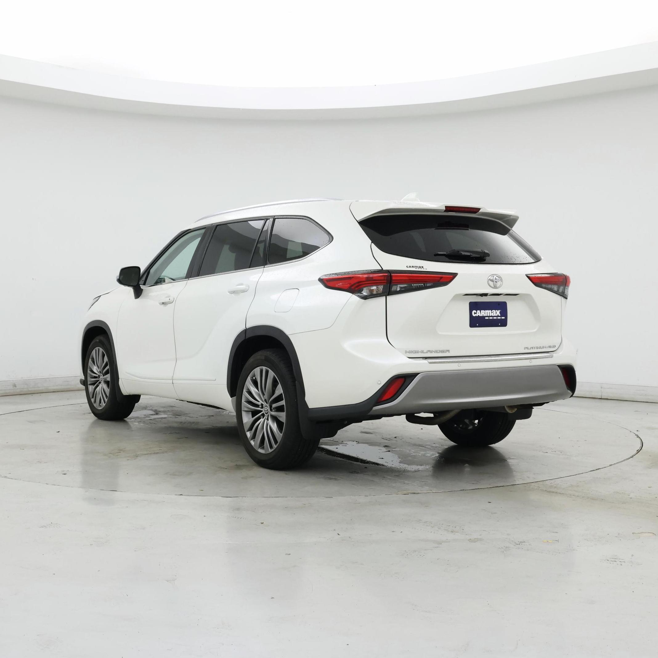 Thumbnail: 2021 Toyota Highlander - 2