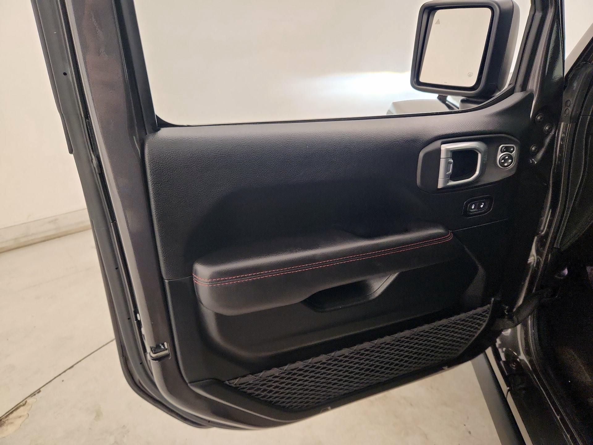 Thumbnail: 2021 Jeep Wrangler - 12