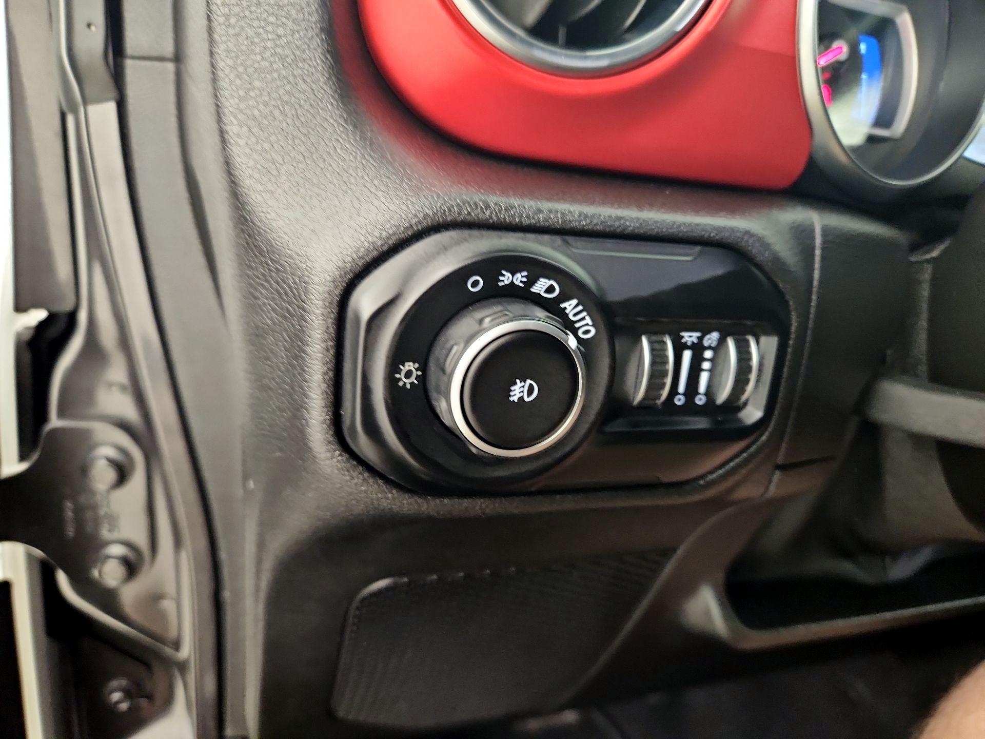 Thumbnail: 2021 Jeep Wrangler - 13