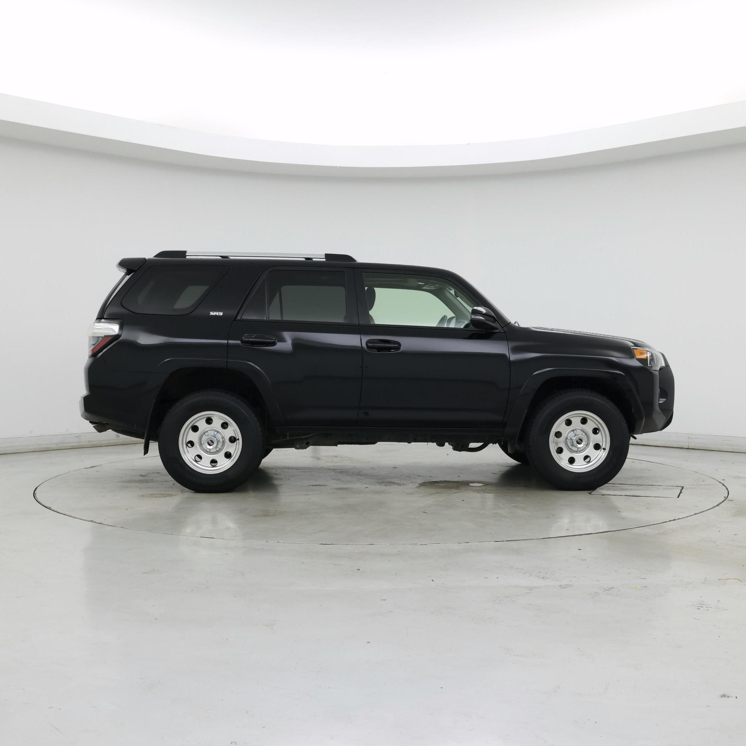 Thumbnail: 2022 Toyota 4Runner - 7
