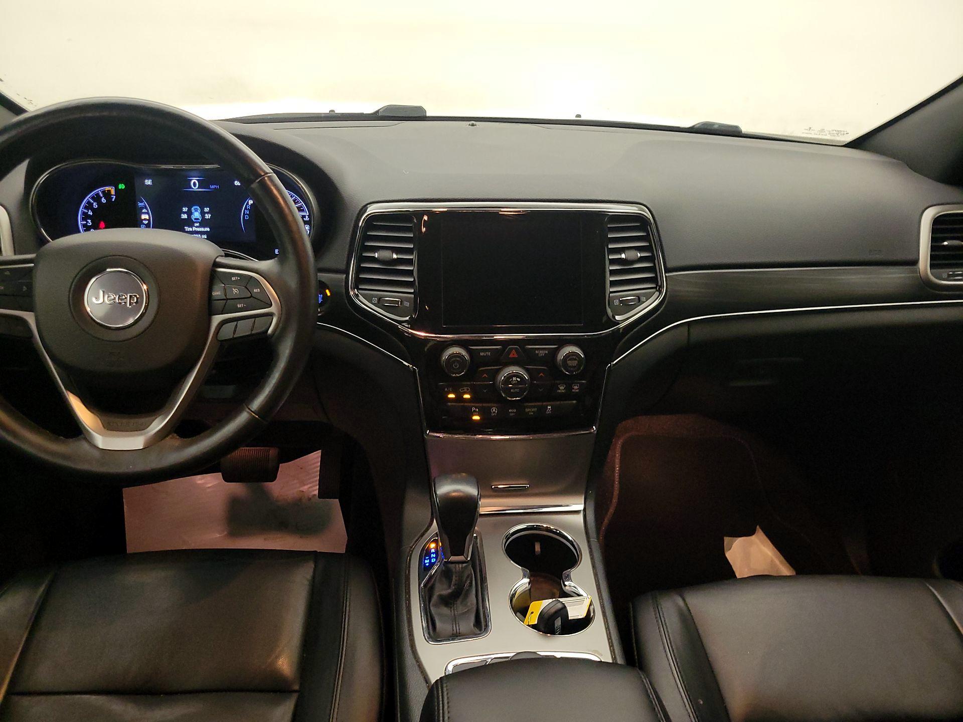 Thumbnail: 2022 Jeep Grand Cherokee - 9