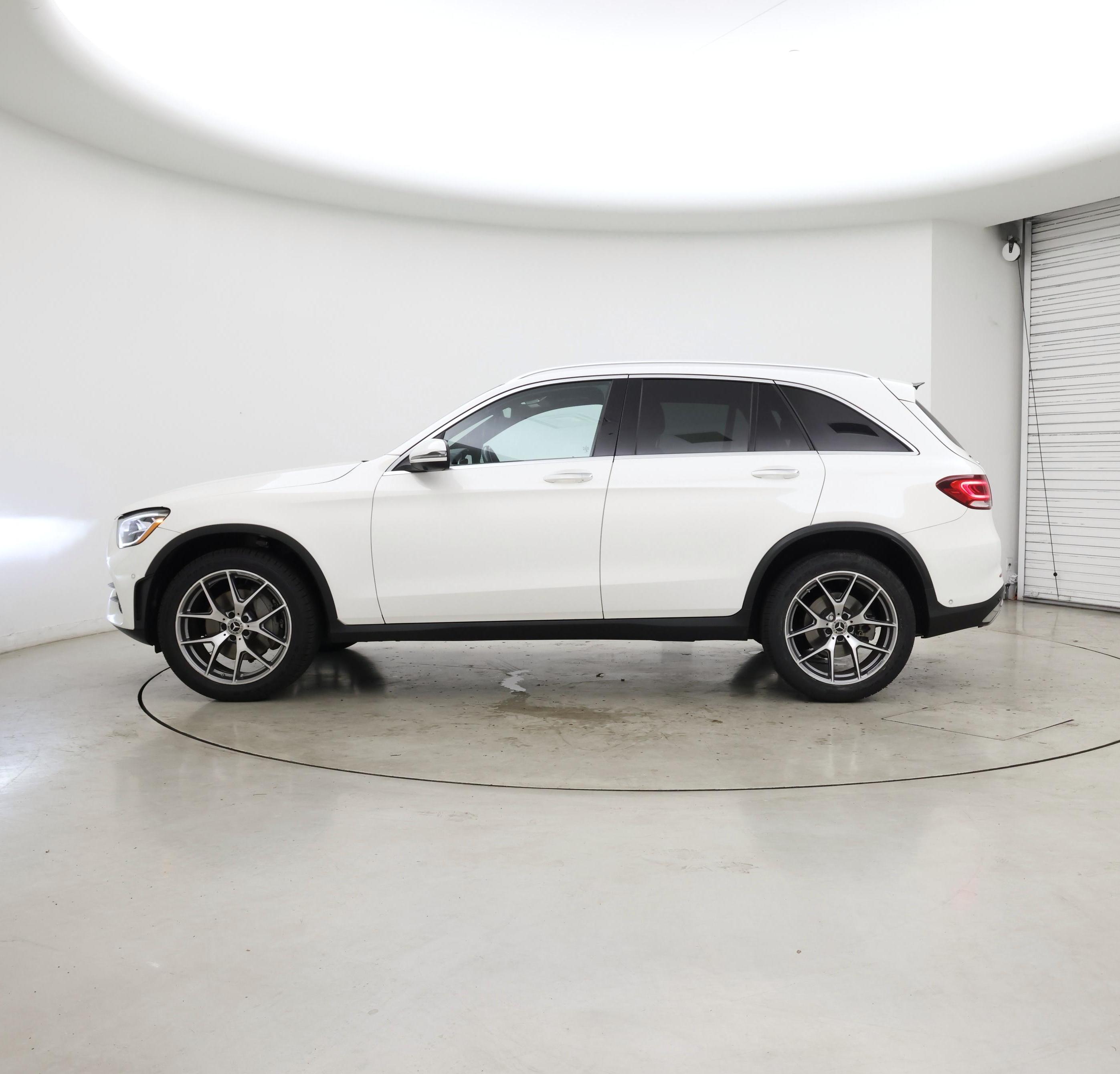 Thumbnail: 2021 Mercedes-Benz GLC - 3