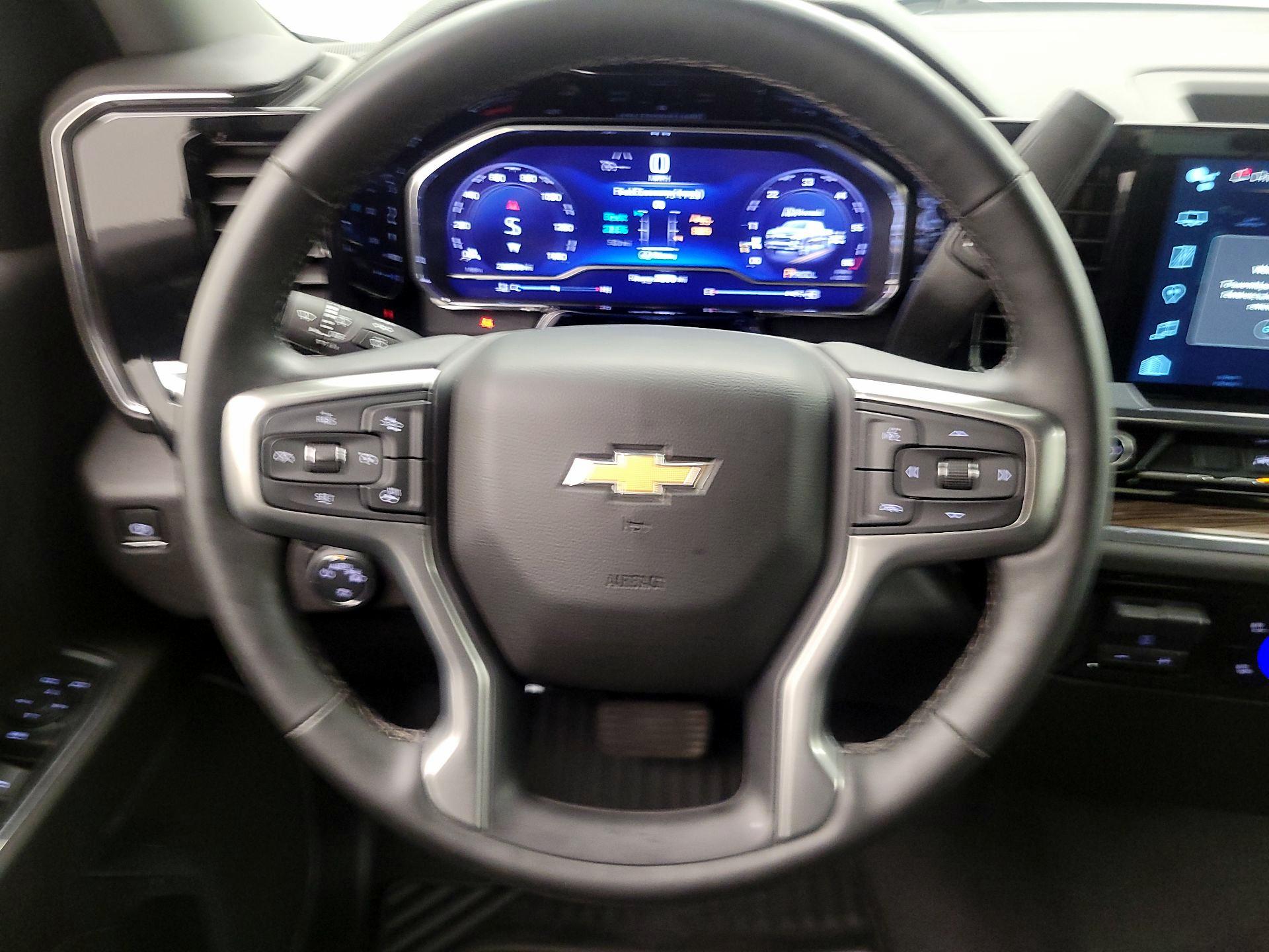Thumbnail: 2025 Chevrolet Silverado 1500 - 10