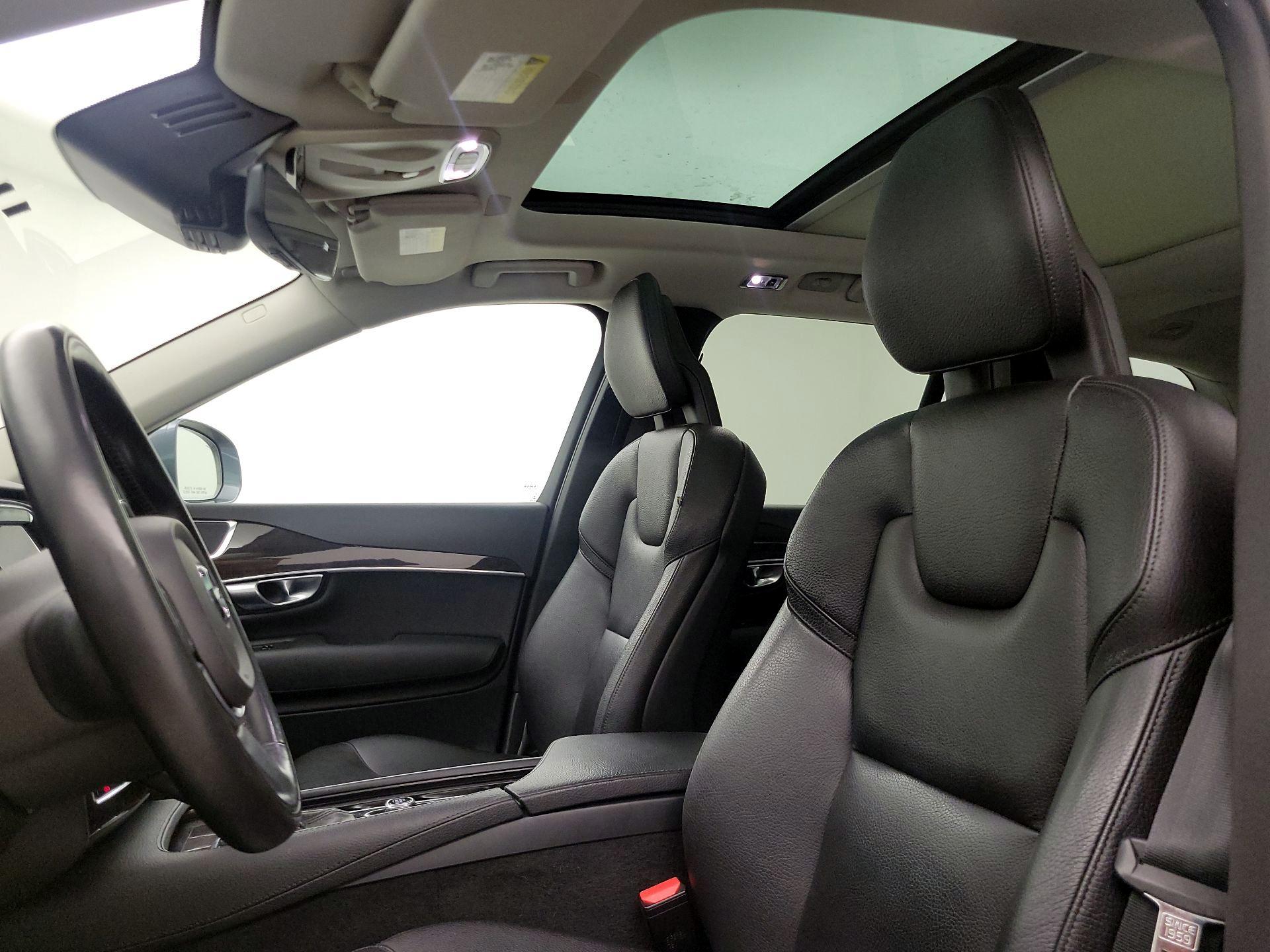 Thumbnail: 2018 Volvo XC90 - 20