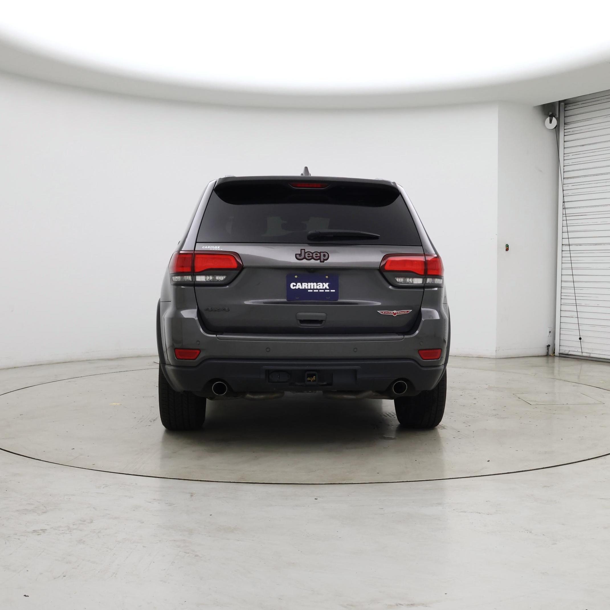 Thumbnail: 2020 Jeep Grand Cherokee - 6