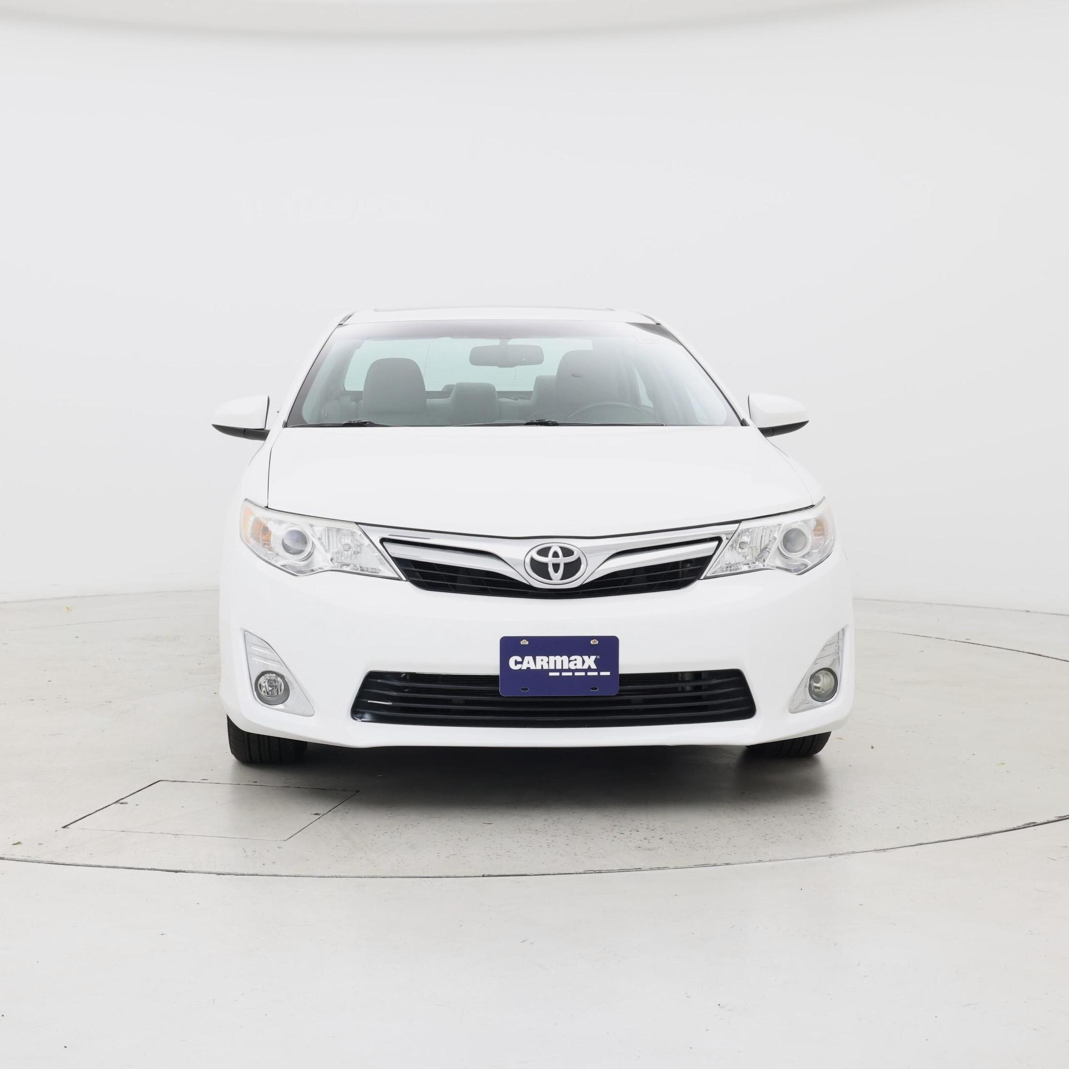 Thumbnail: 2014 Toyota Camry - 5