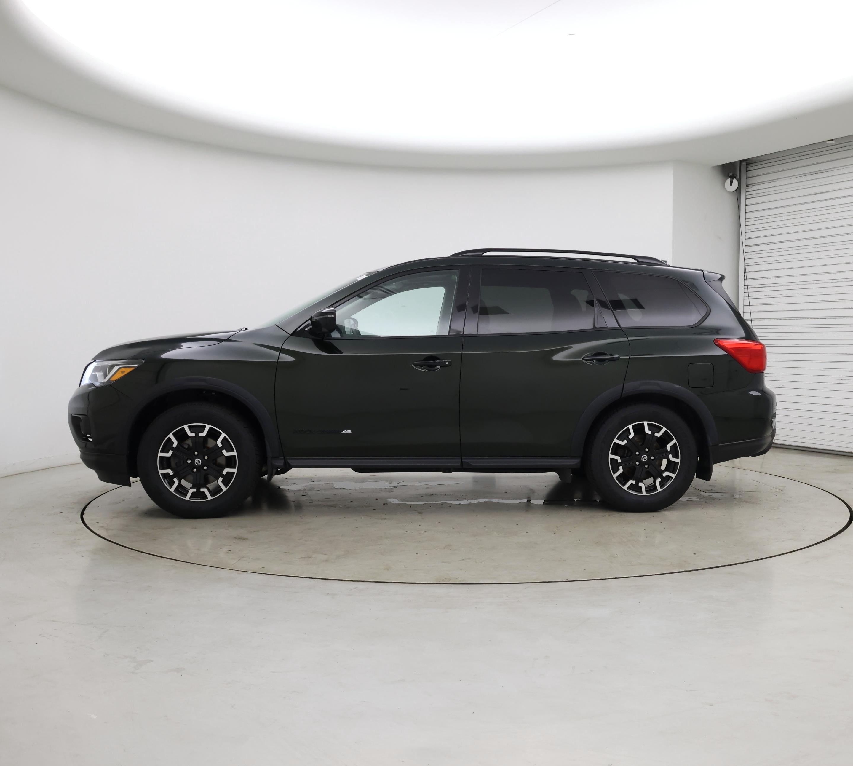 Thumbnail: 2019 Nissan Pathfinder - 3
