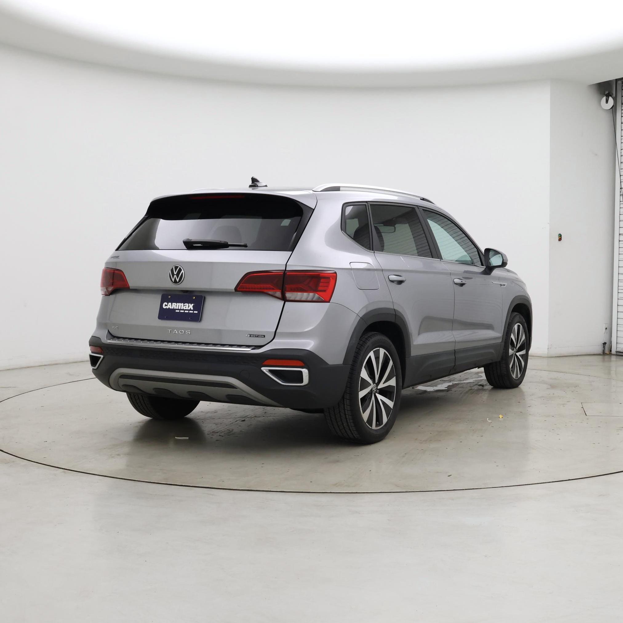 Thumbnail: 2023 Volkswagen Taos - 8