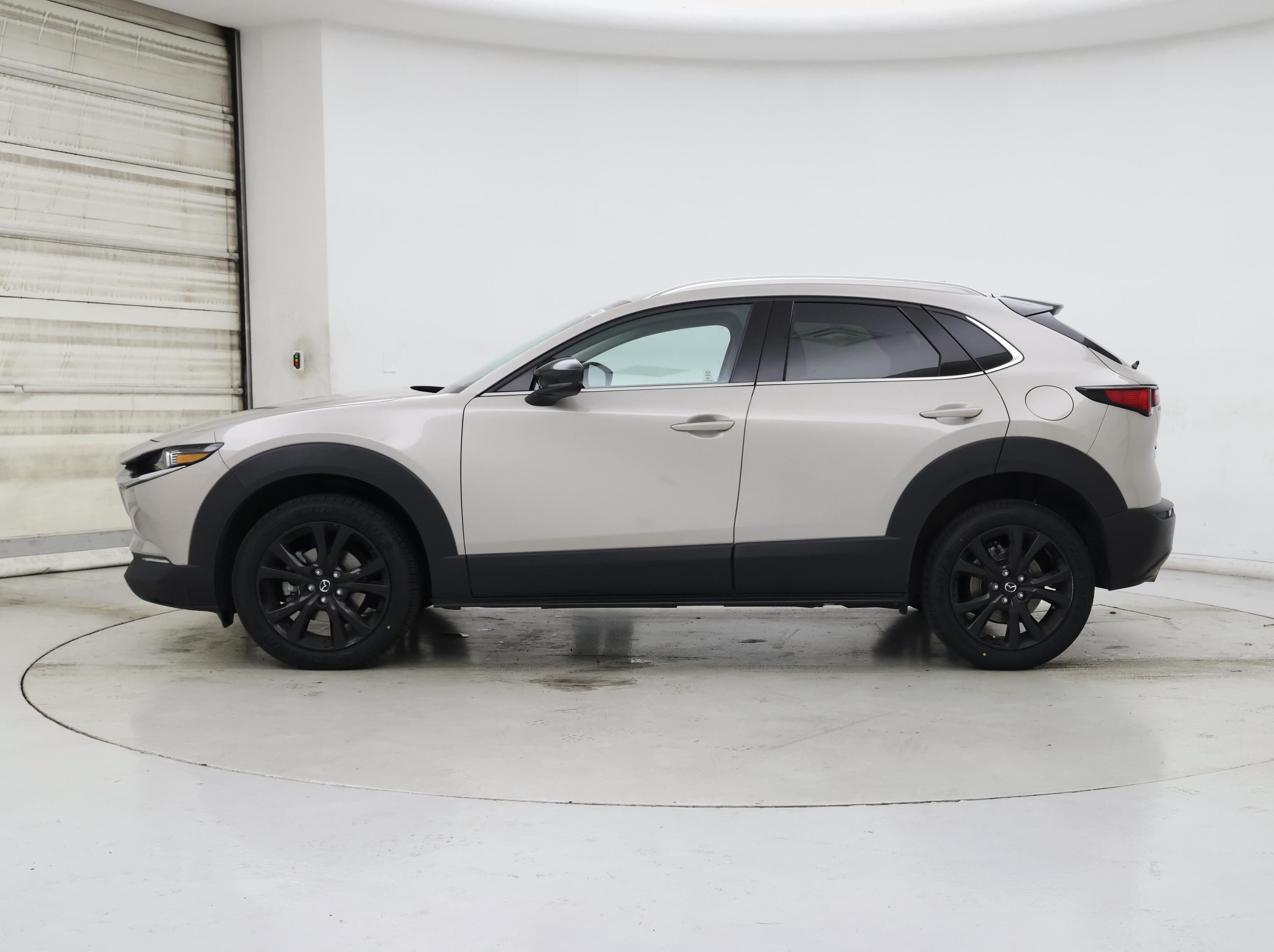 Thumbnail: 2022 Mazda CX-30 - 3