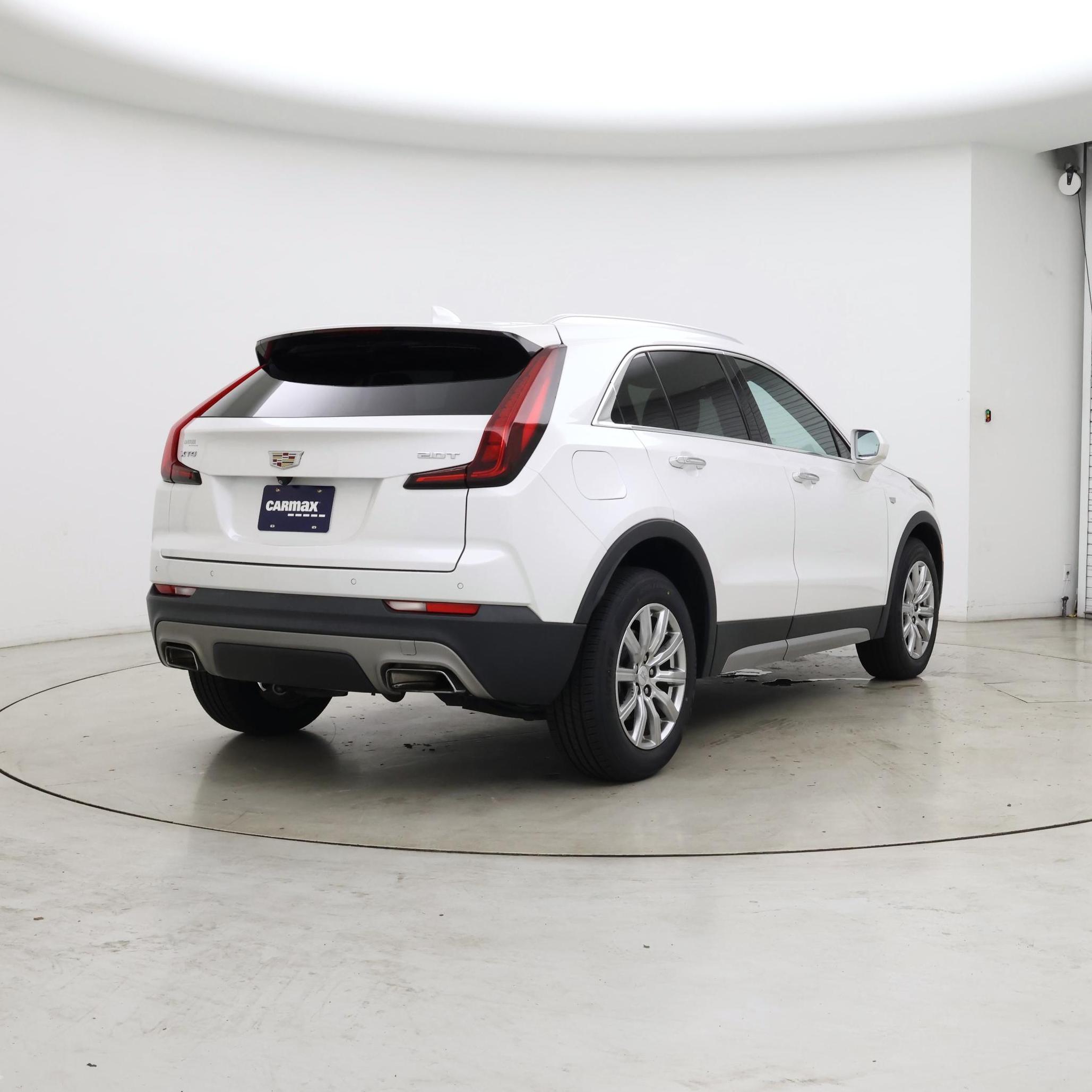 Thumbnail: 2019 Cadillac XT4 - 8