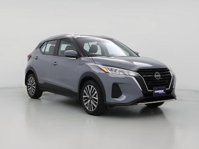 Gray 2024 Nissan Kicks SV