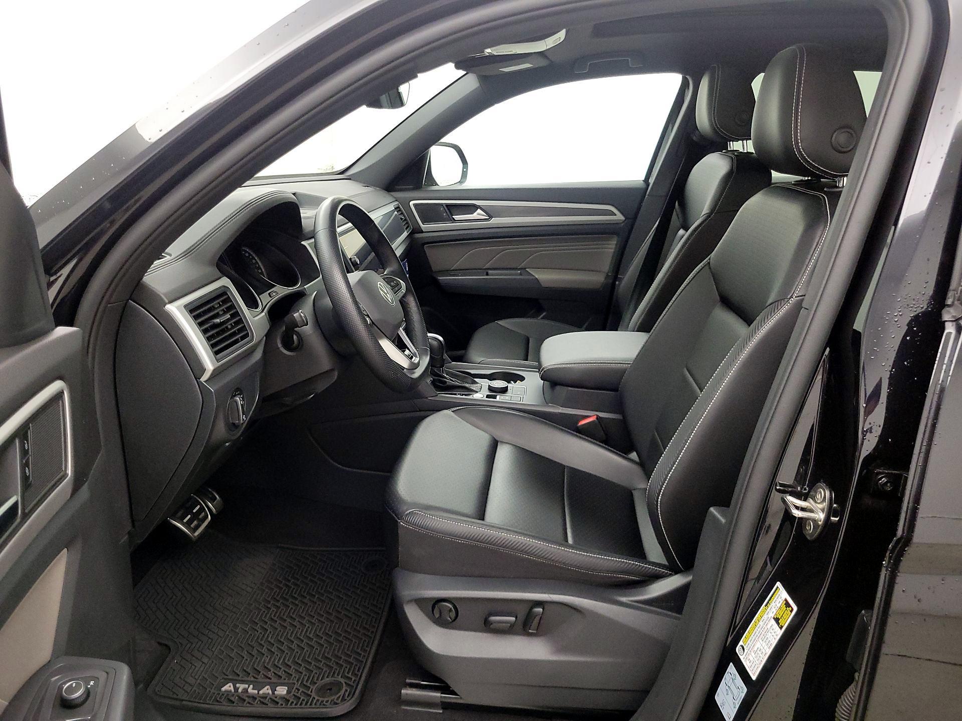 Thumbnail: 2021 Volkswagen Atlas - 11
