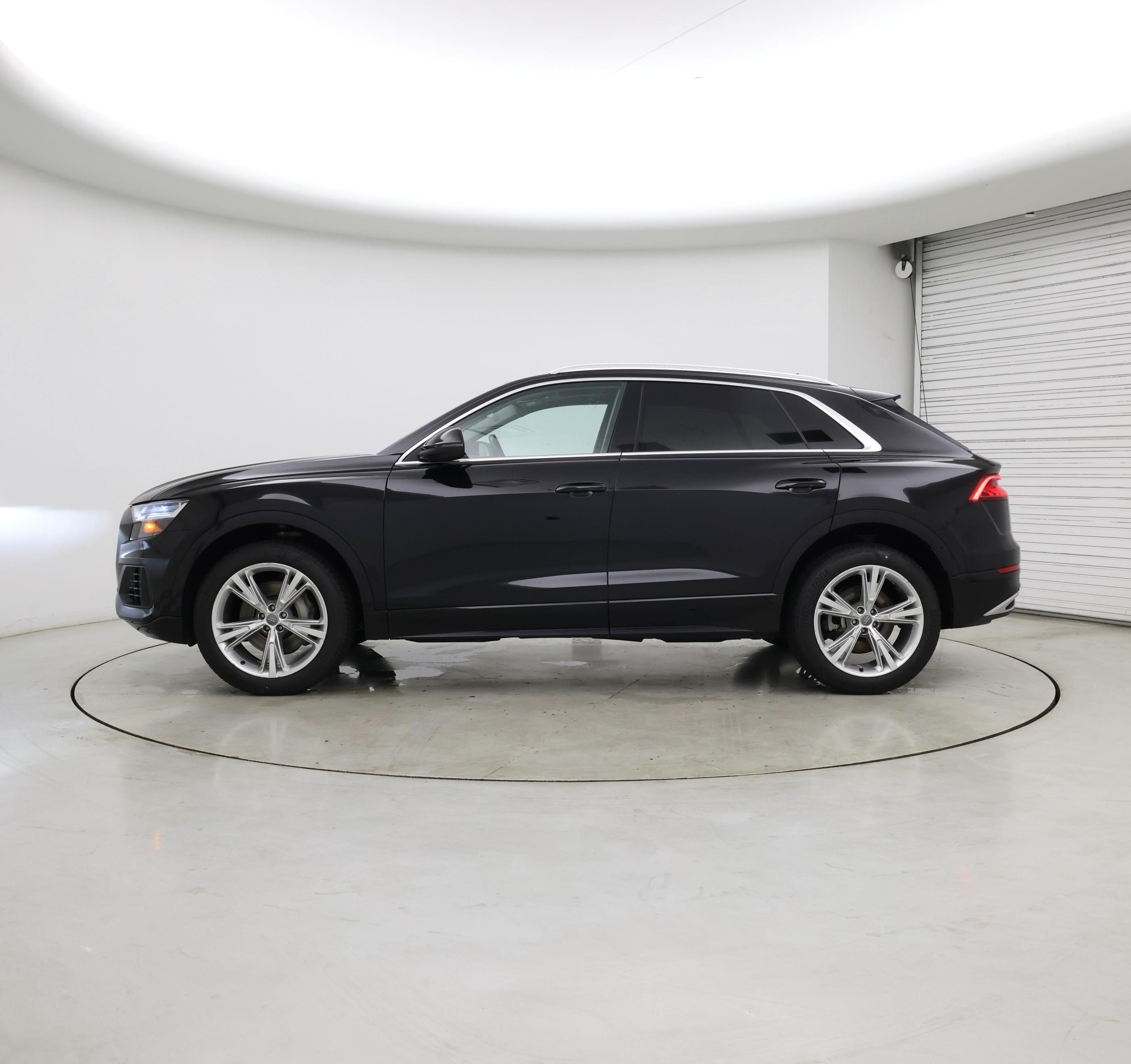 Thumbnail: 2019 Audi Q8 - 3