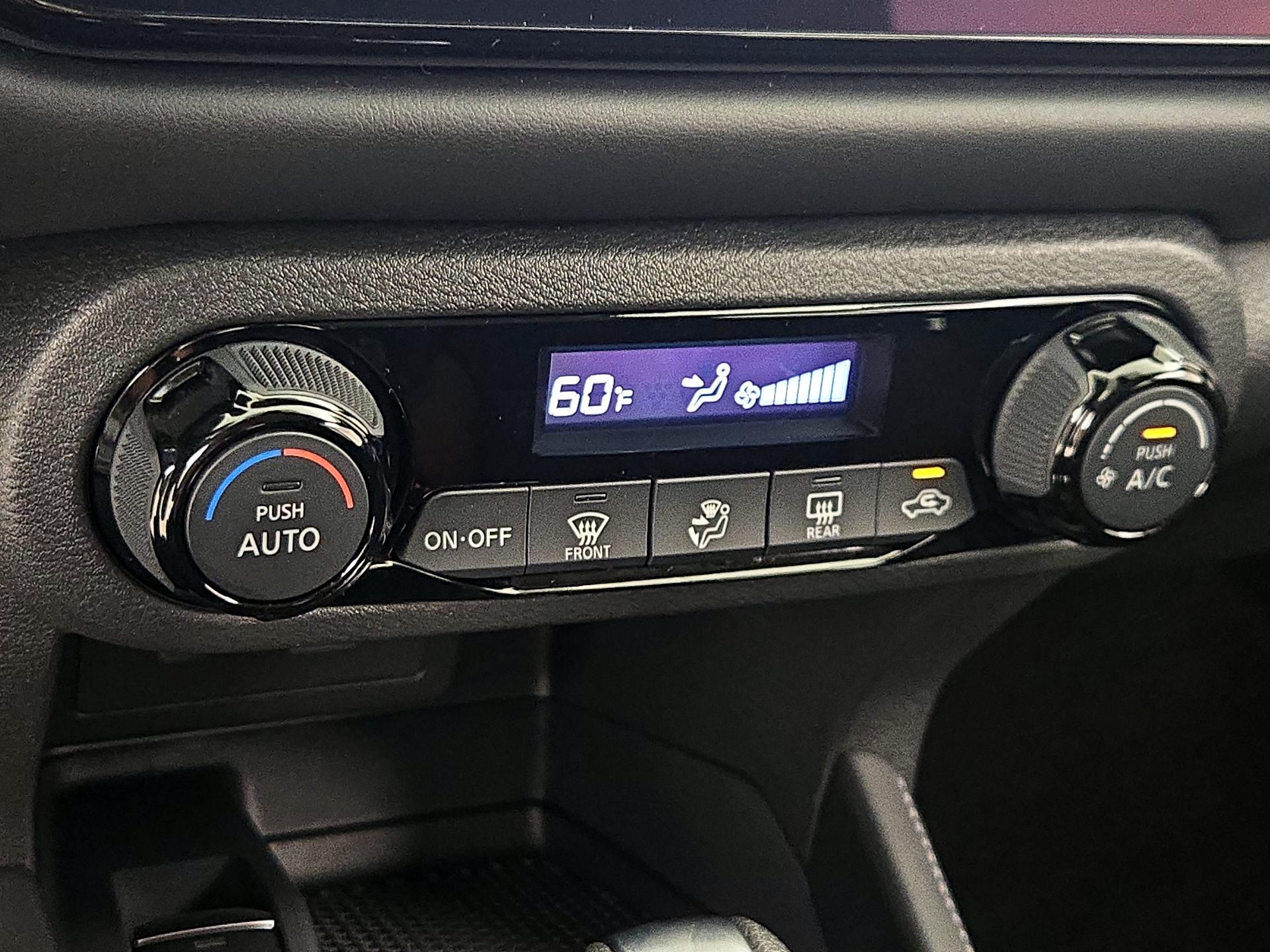 Thumbnail: 2024 Nissan Kicks - 16