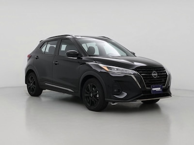Black 2024 Nissan Kicks SR