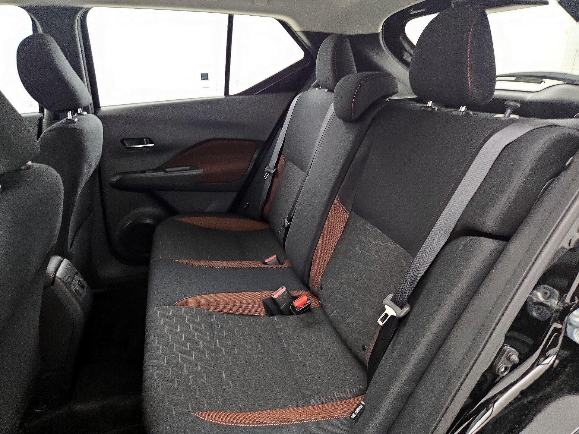 Thumbnail: 2024 Nissan Kicks - 18