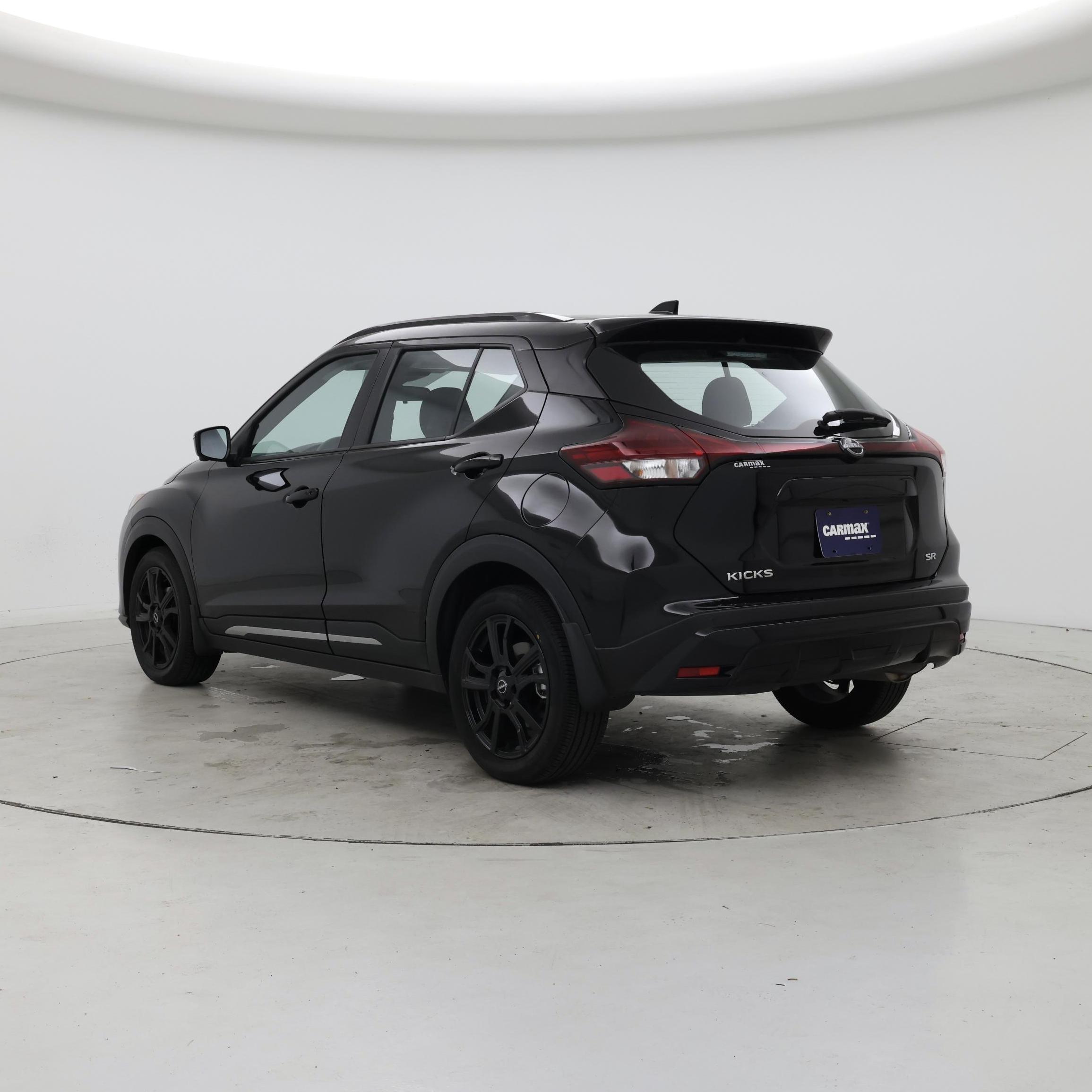 Thumbnail: 2024 Nissan Kicks - 2