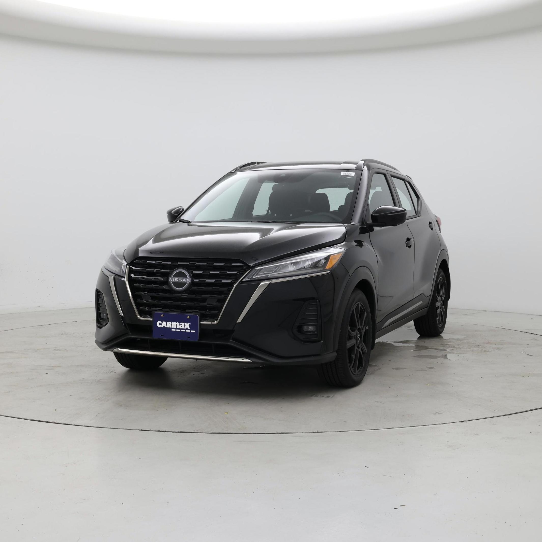 Thumbnail: 2024 Nissan Kicks - 4