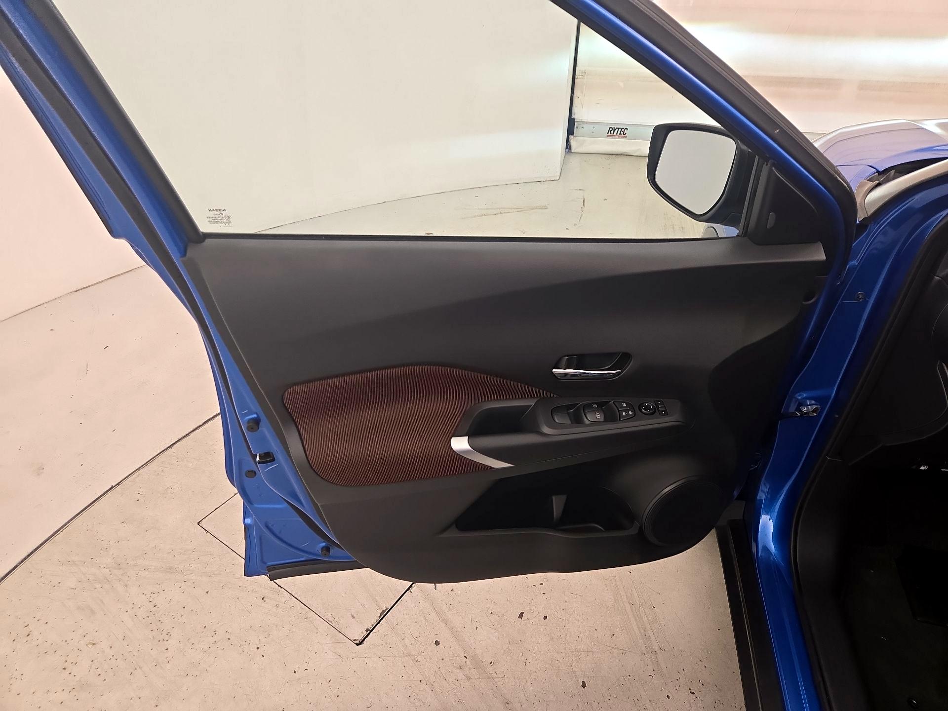 Thumbnail: 2024 Nissan Kicks - 12
