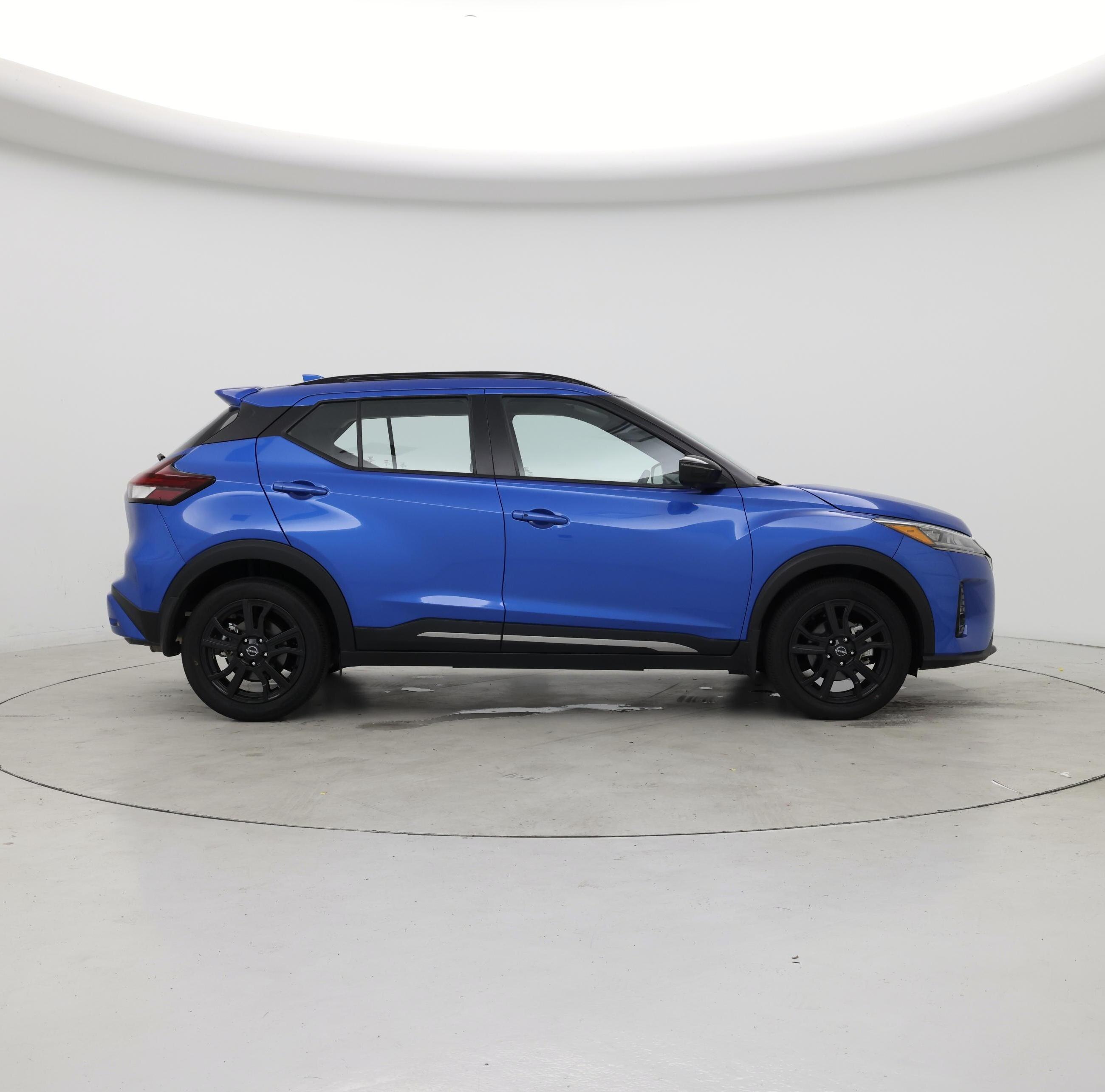 Thumbnail: 2024 Nissan Kicks - 7