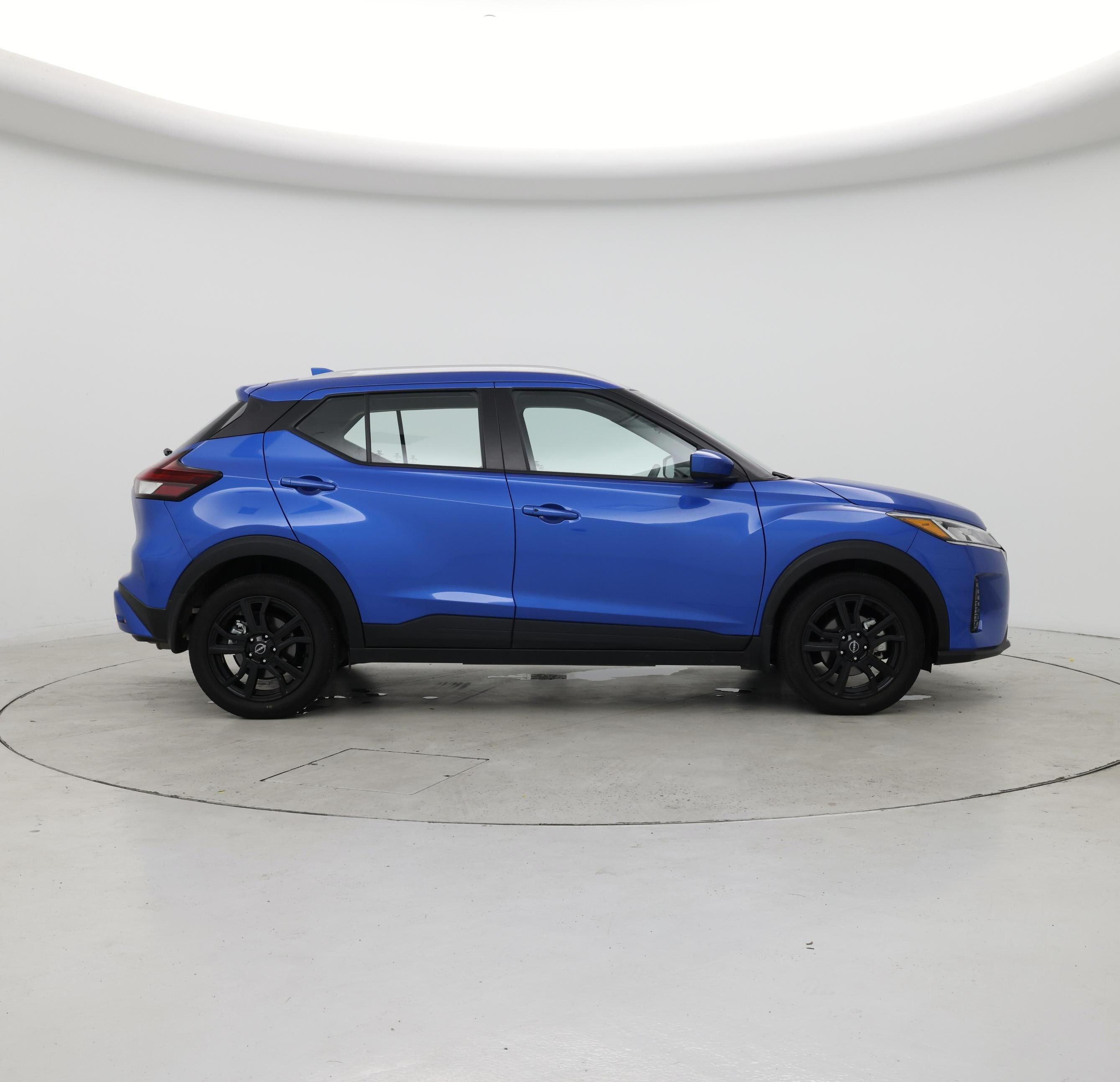 Thumbnail: 2024 Nissan Kicks - 7