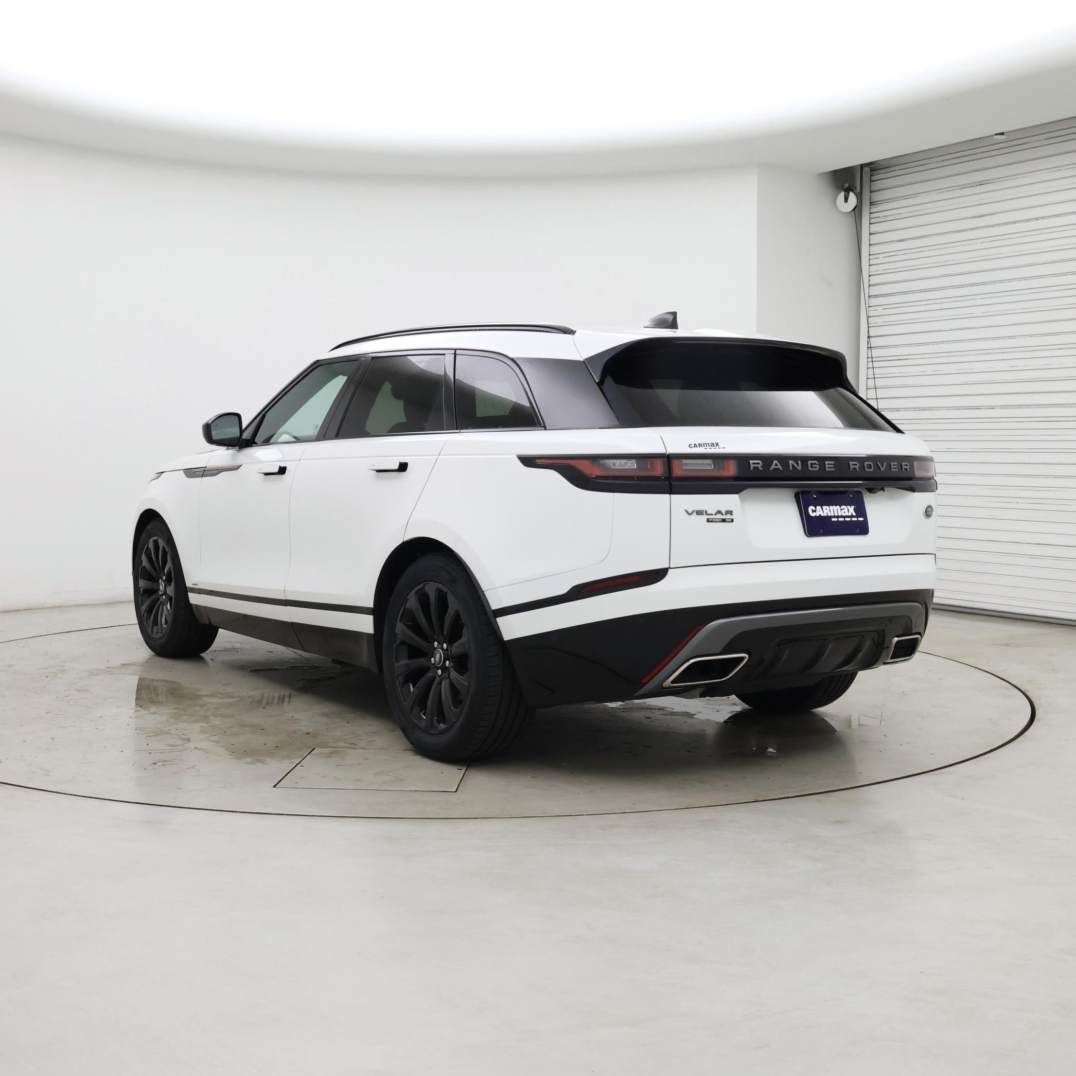 Thumbnail: 2018 Land Rover Range Rover Velar - 2