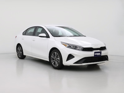 White 2024 Kia Forte LX