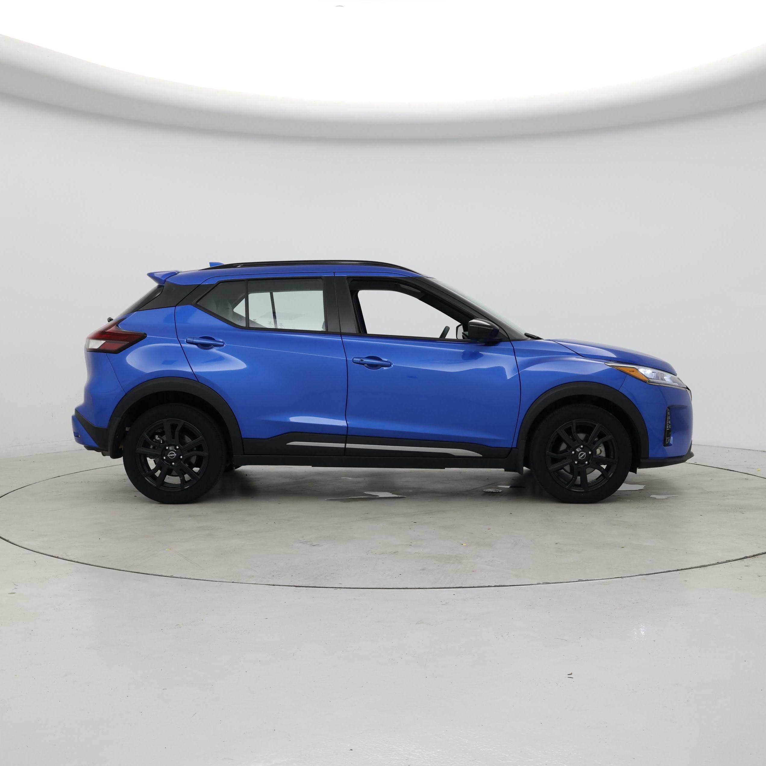Thumbnail: 2024 Nissan Kicks - 7