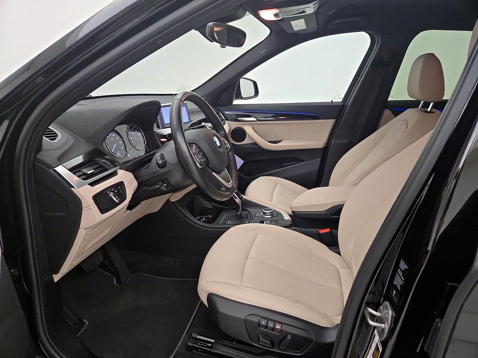 Thumbnail: 2021 BMW X1 - 11