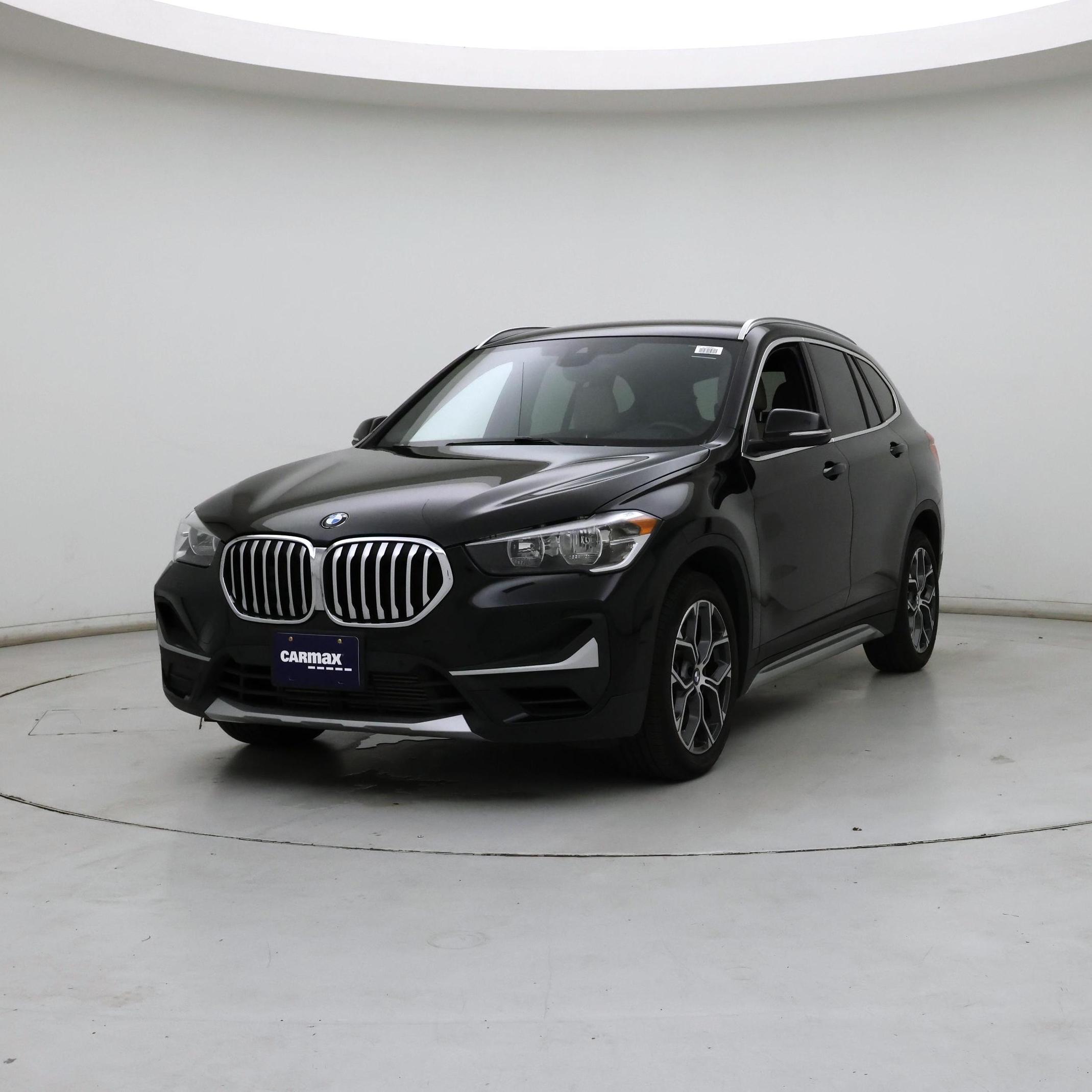 Thumbnail: 2021 BMW X1 - 4