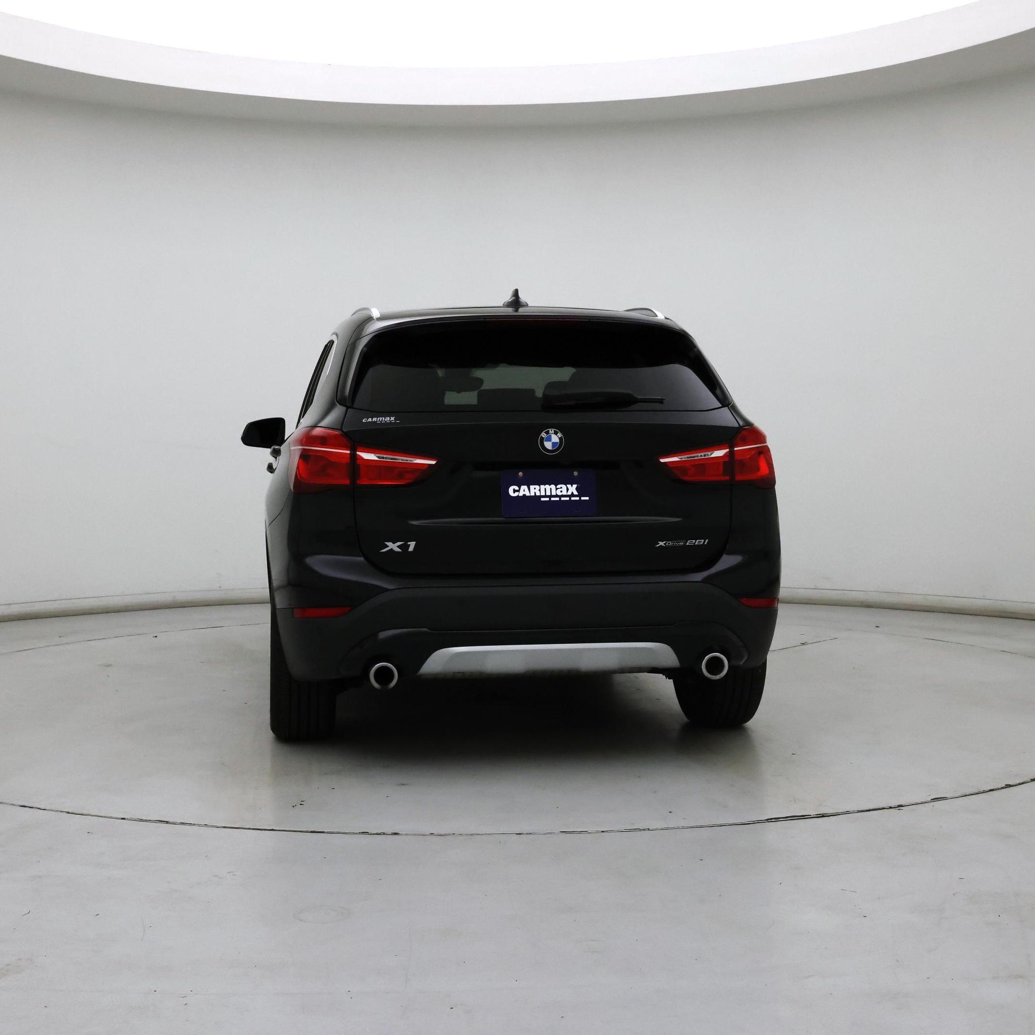 Thumbnail: 2021 BMW X1 - 6