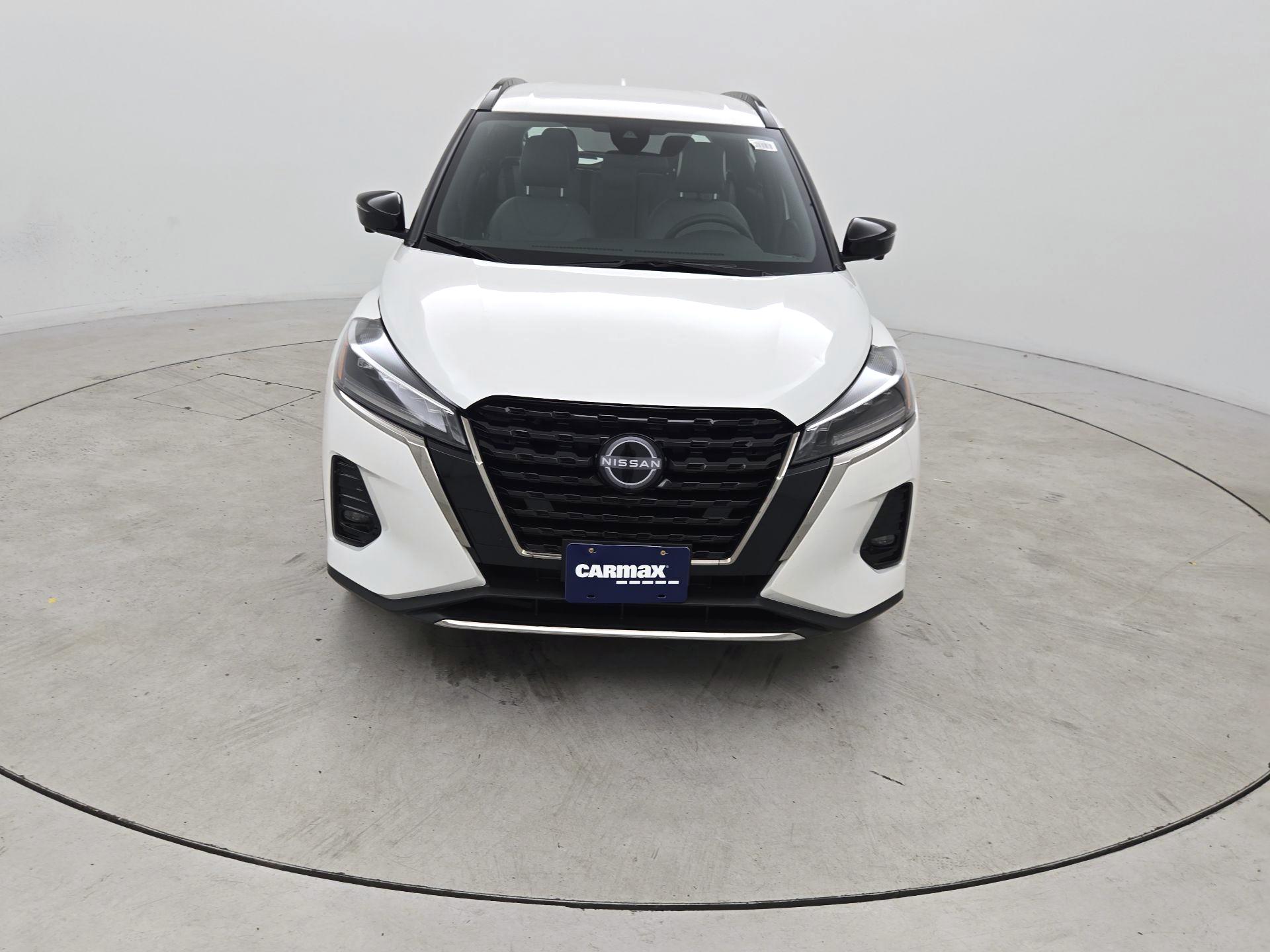 Thumbnail: 2024 Nissan Kicks - 2