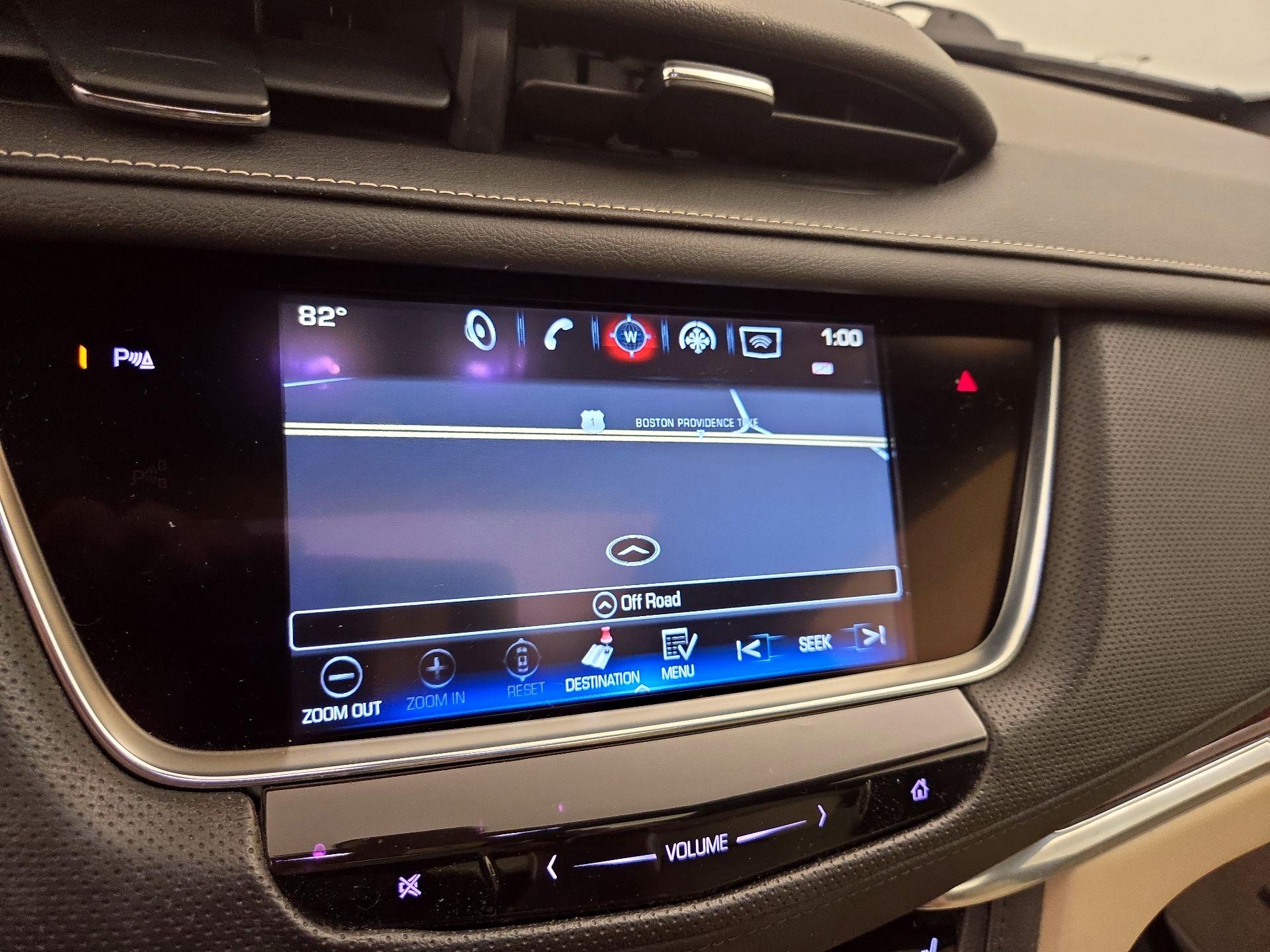 Thumbnail: 2017 Cadillac XT5 - 14