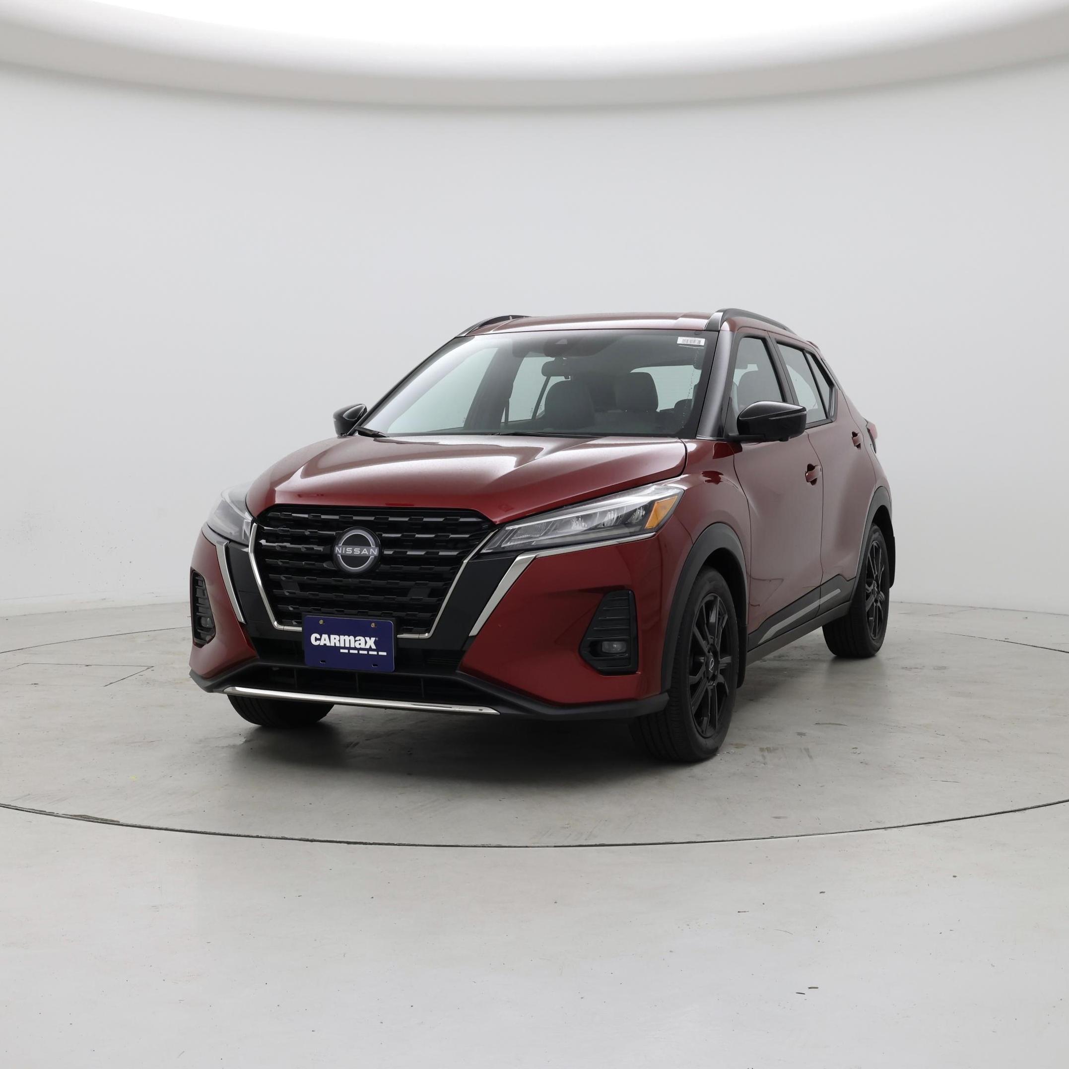 Thumbnail: 2024 Nissan Kicks - 4