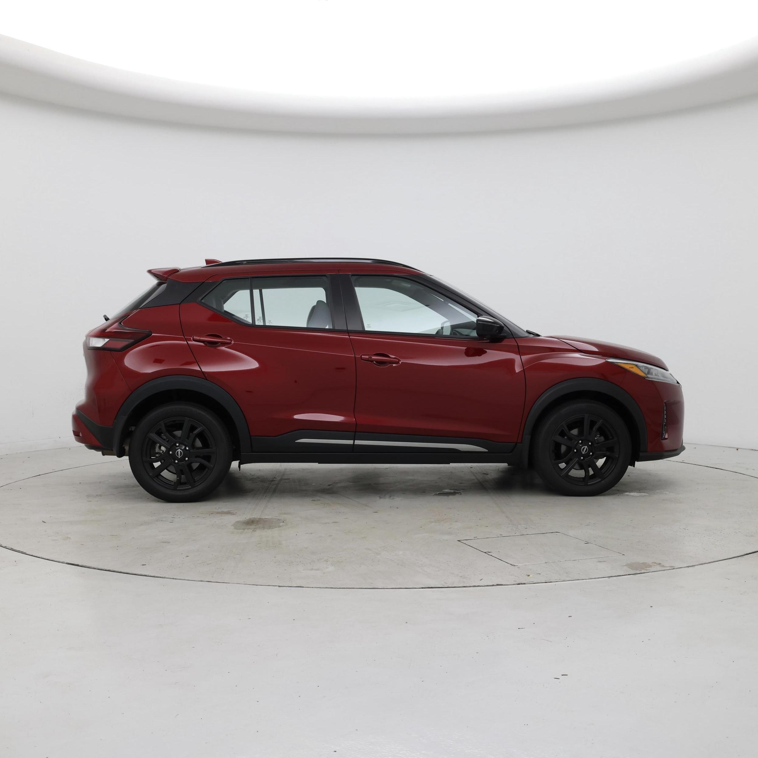 Thumbnail: 2024 Nissan Kicks - 7