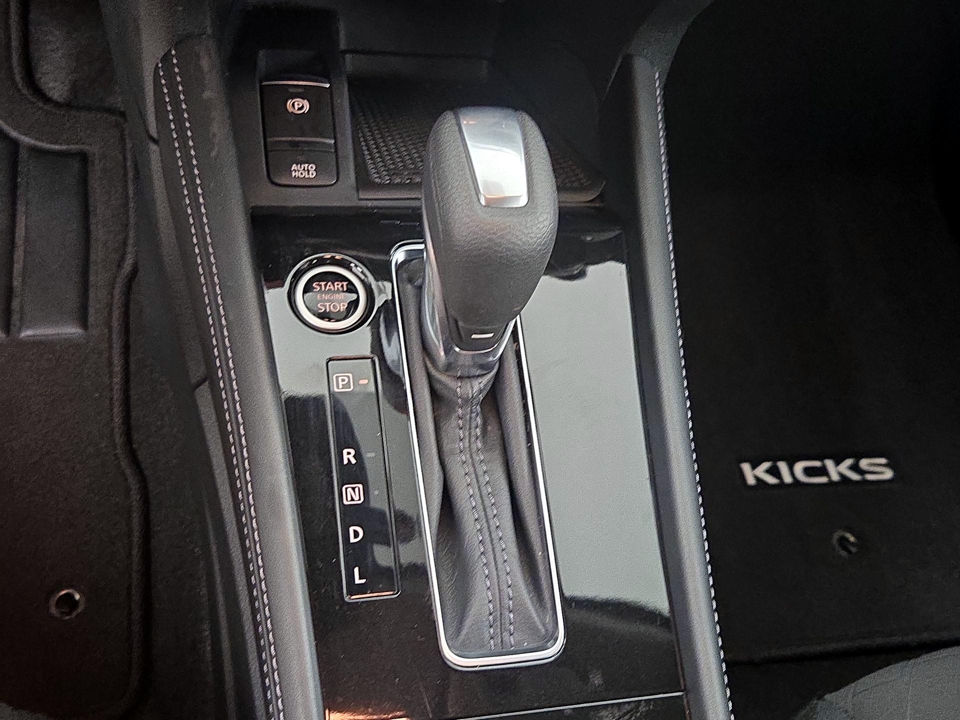 Thumbnail: 2024 Nissan Kicks - 16