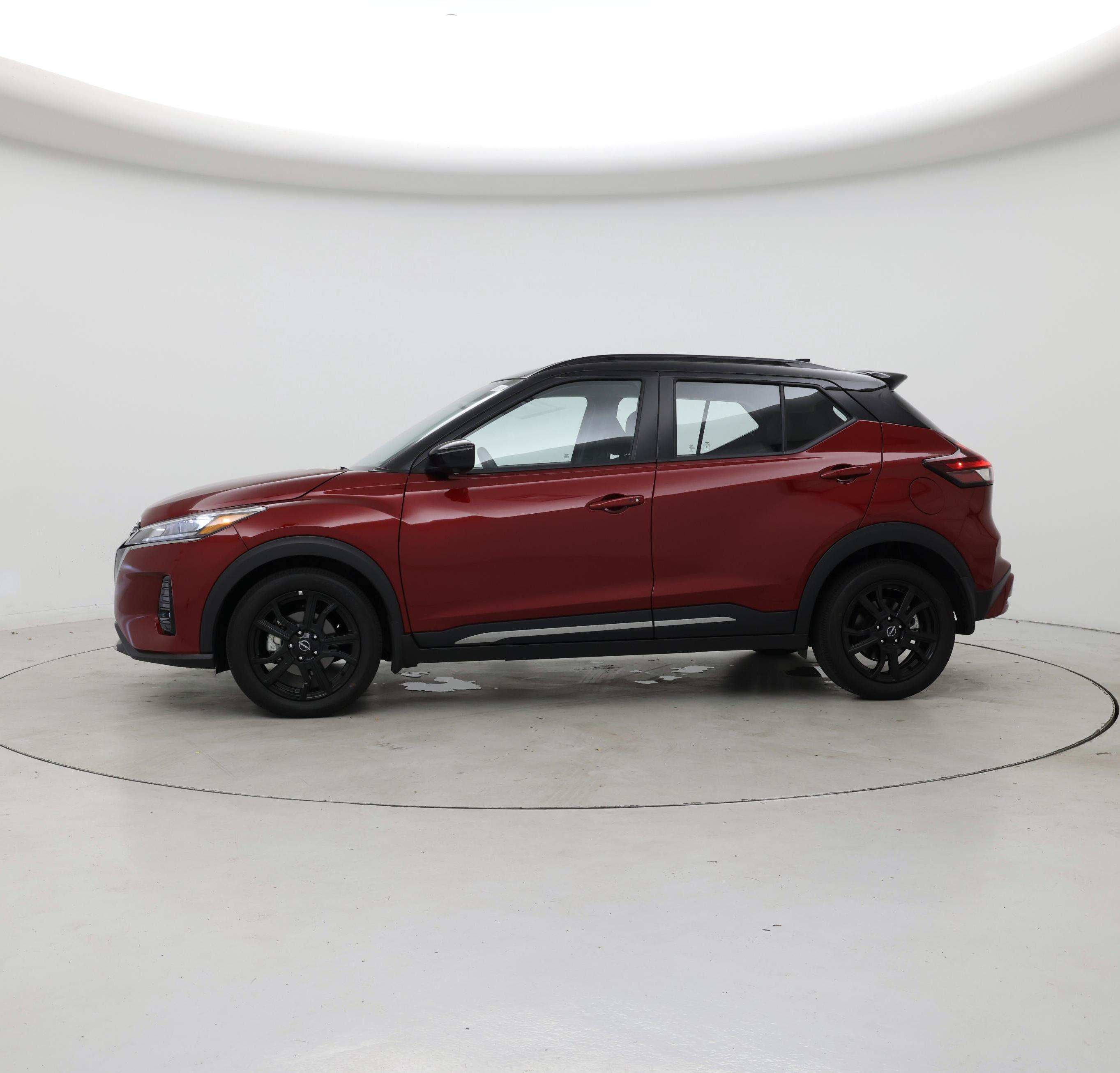 Thumbnail: 2024 Nissan Kicks - 3