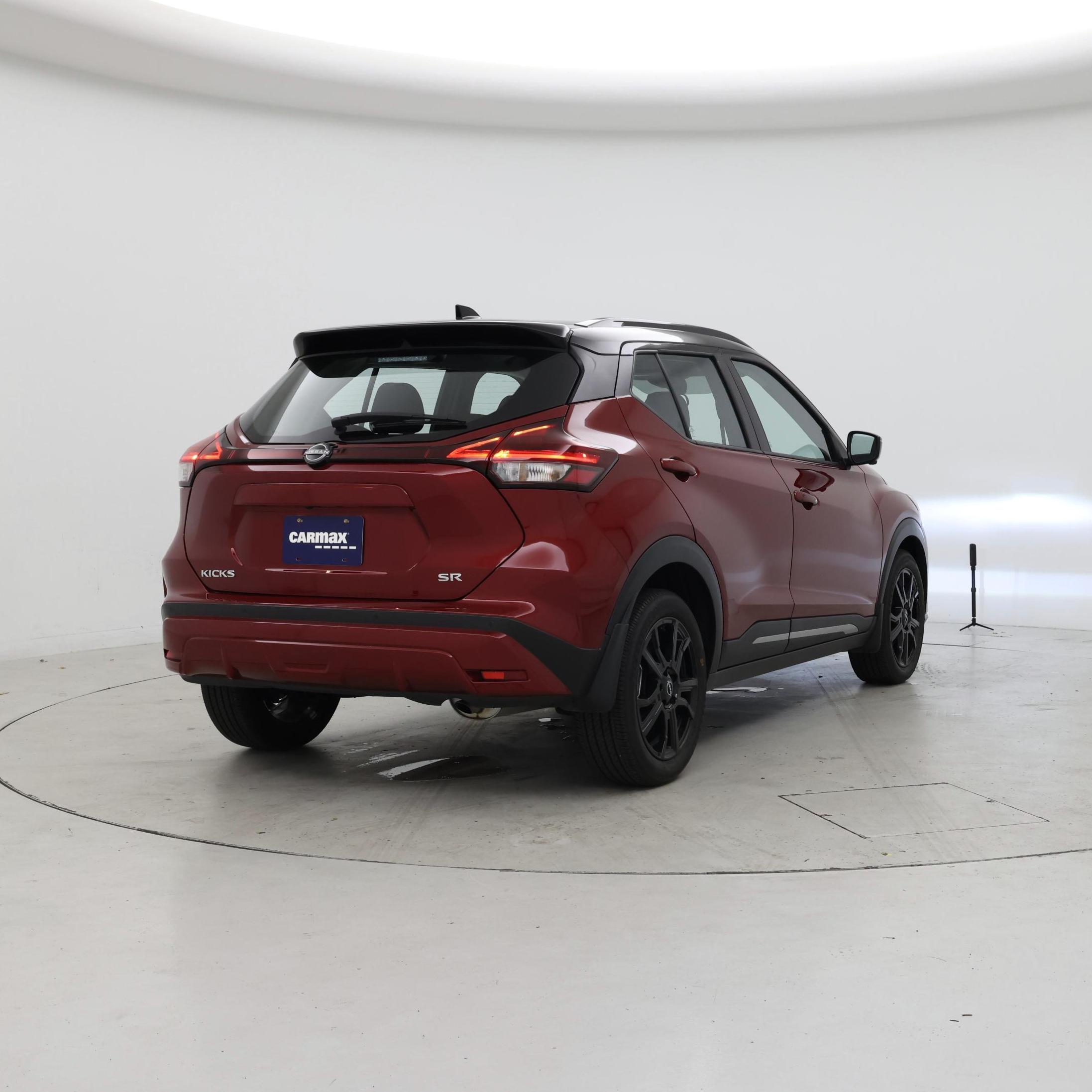 Thumbnail: 2024 Nissan Kicks - 8