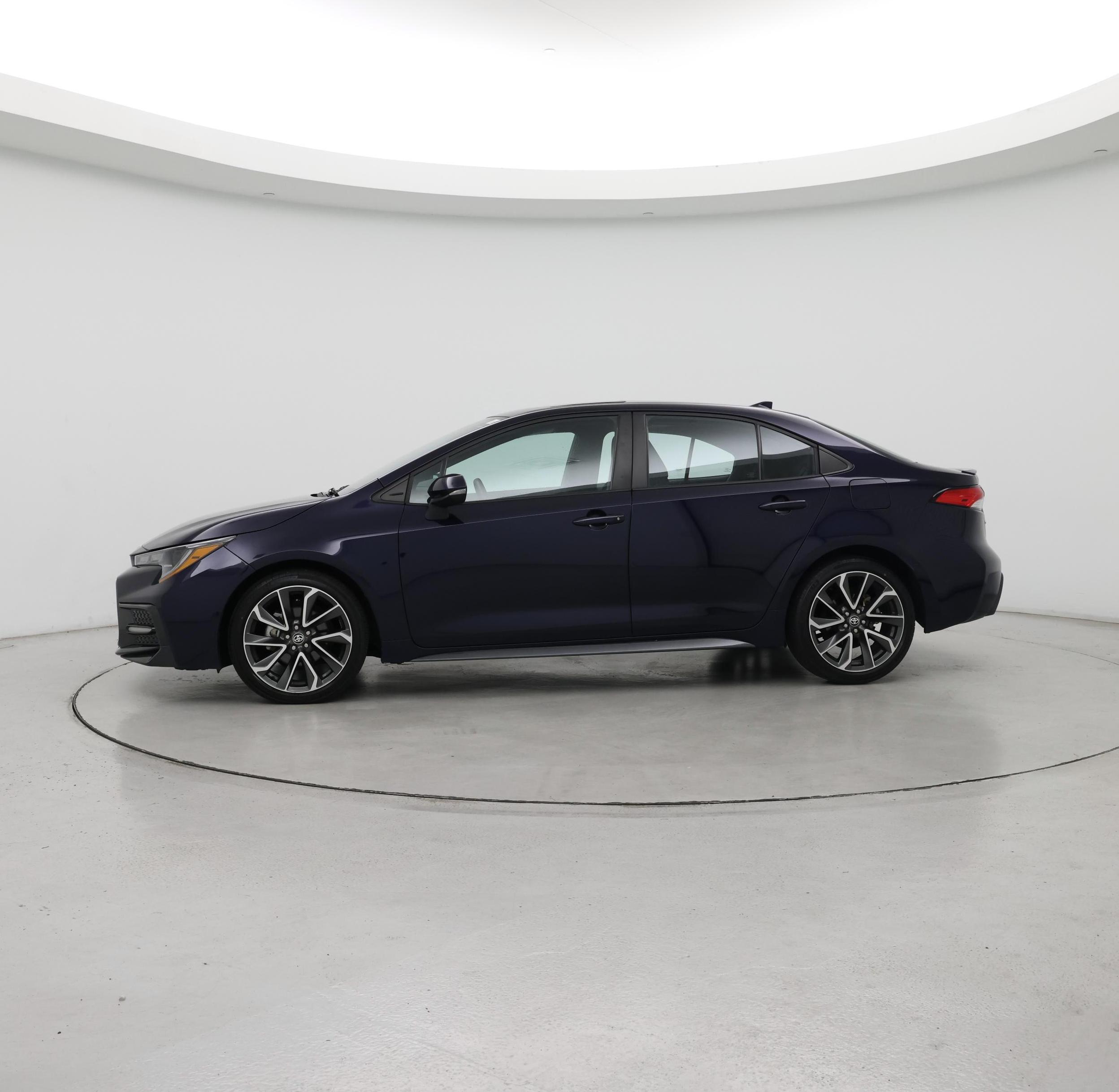 Thumbnail: 2022 Toyota Corolla - 3